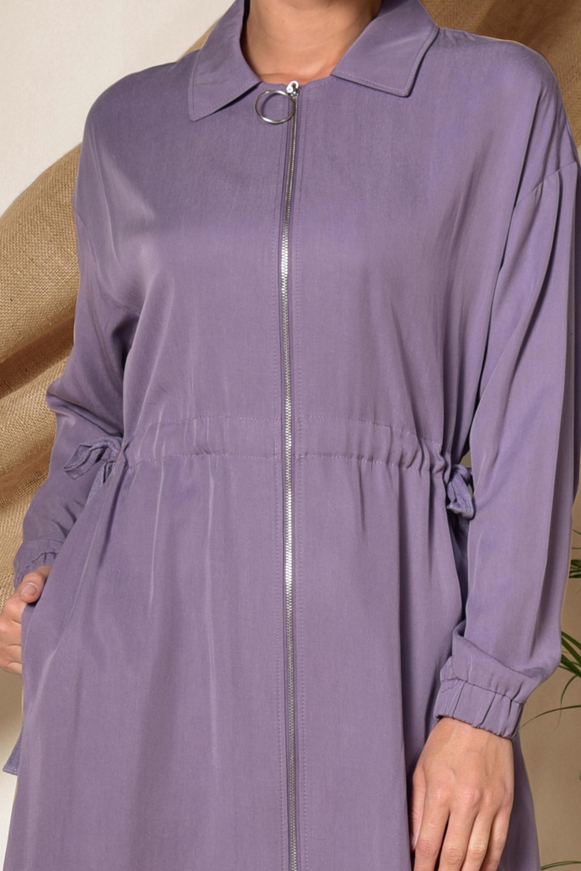 Tesettür giyim MOR BELİ BÜZGÜLÜ TENSEL TRENÇKOT 1408