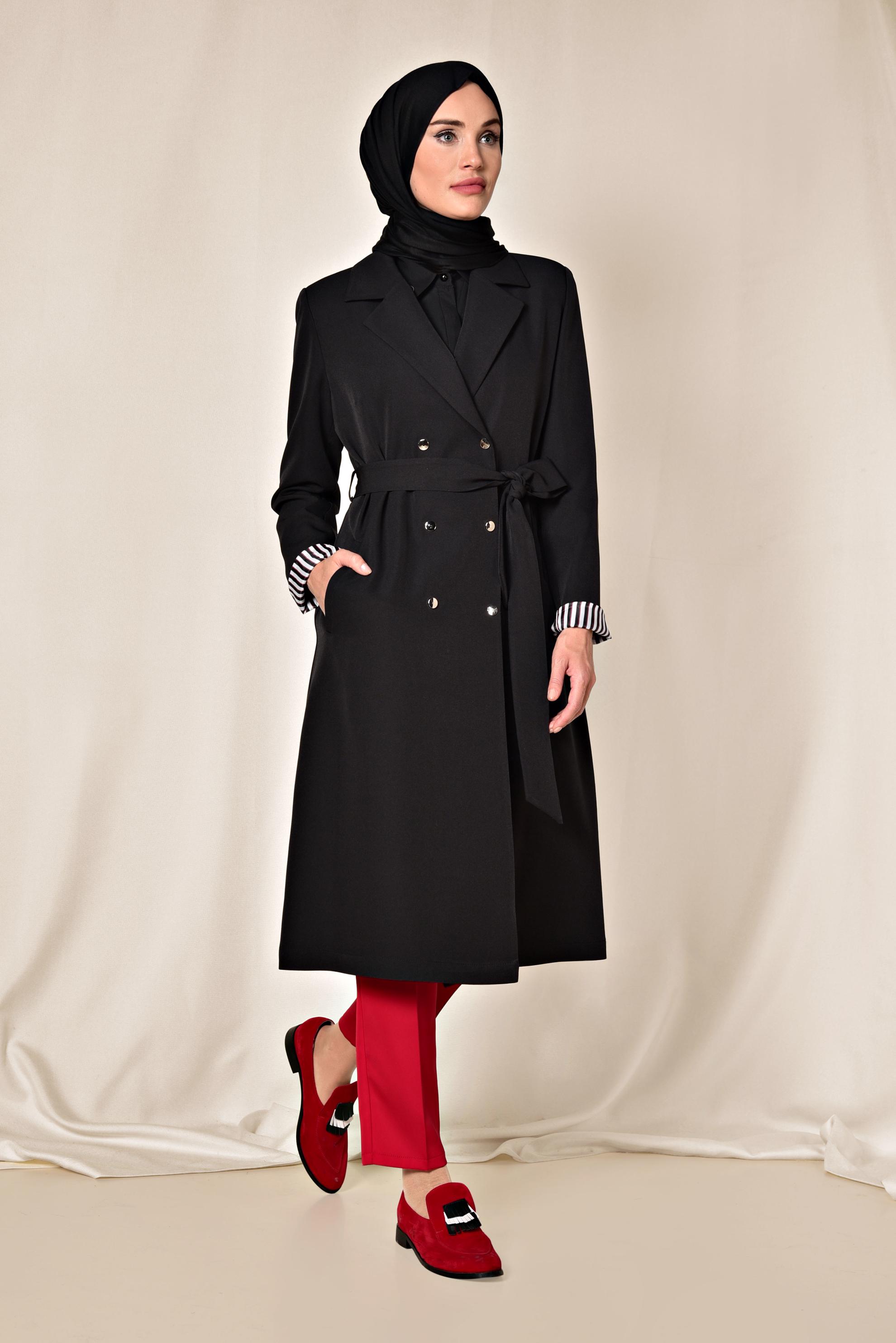 Tesettür giyim SİYAH ÖNÜ ÇITÇITLI TRENÇKOT 1409