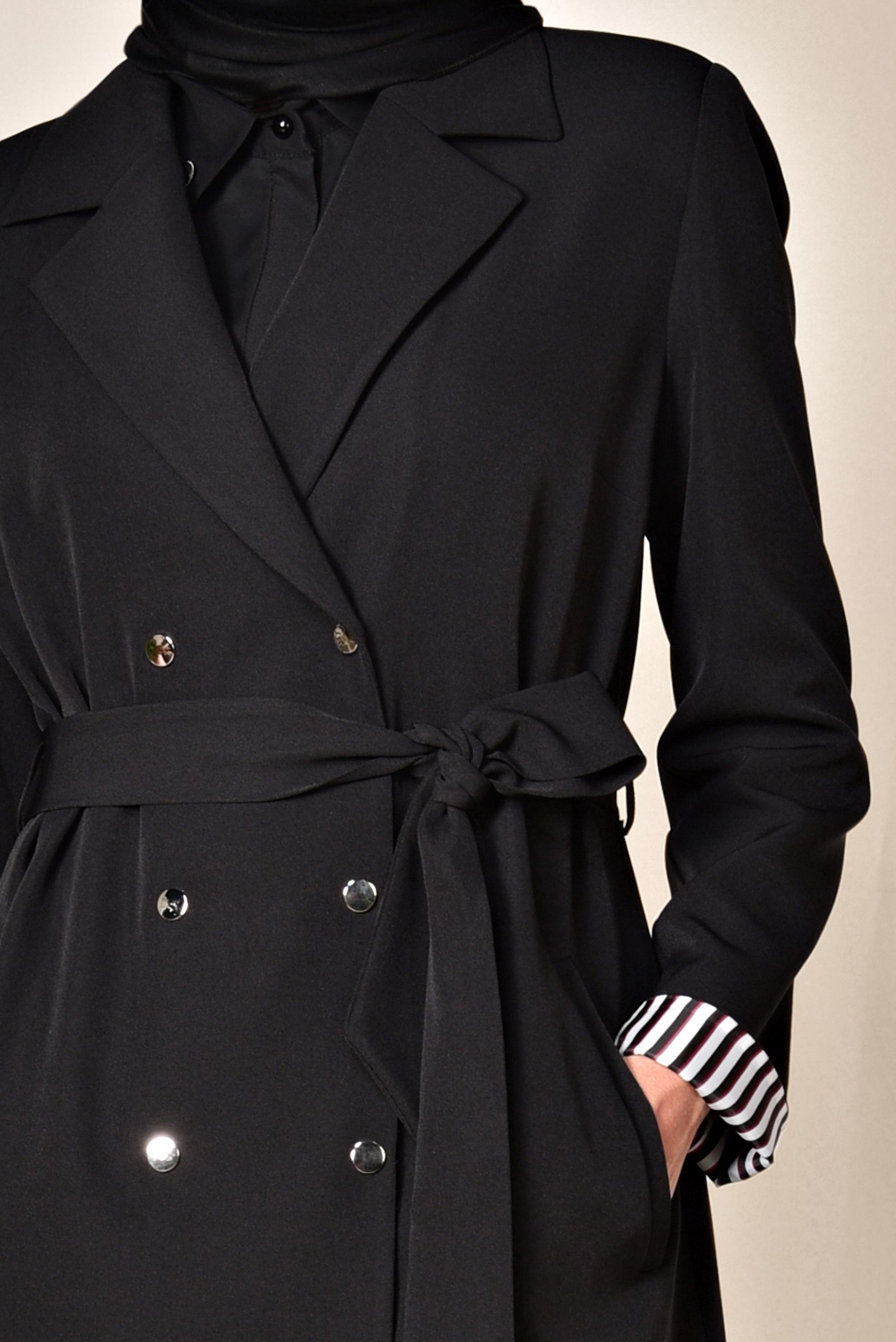 Tesettür giyim SİYAH ÖNÜ ÇITÇITLI TRENÇKOT 1409