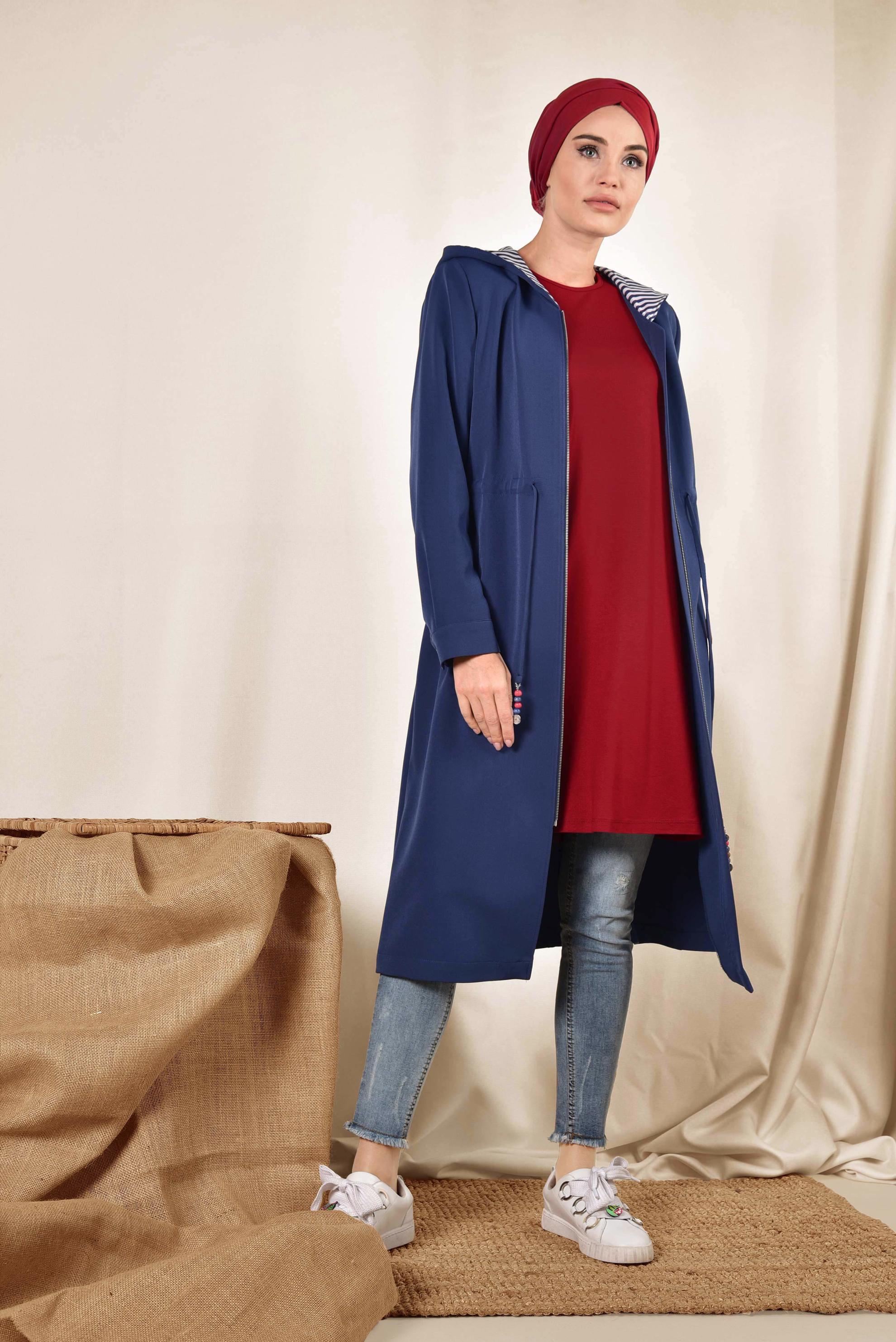 Tesettür giyim LACİVERT BELİ BÜZGÜLÜ KAPÜŞONLU TRENÇKOT 1410