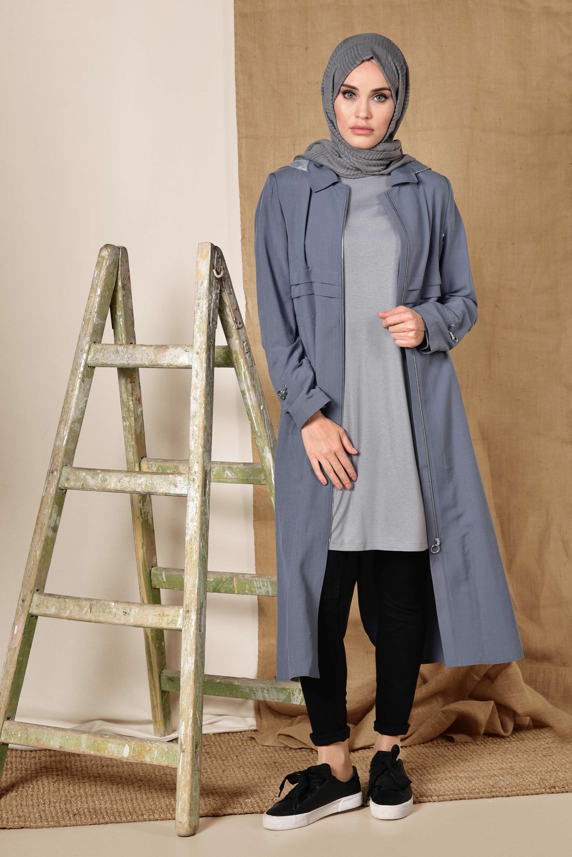 Tesettür giyim GRİ BELİ BÜZGÜLÜ KAPÜŞONLU  BOYDAN FERMUARLI TRENÇKOT 1411