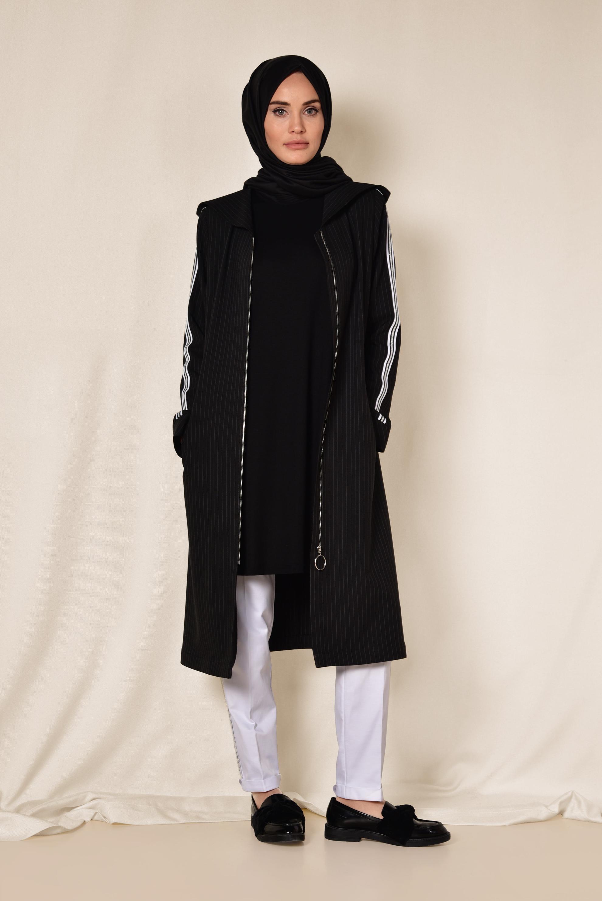 Tesettür giyim SİYAH KOLLARI ŞERİTLİ ÇİZGİ DESENLİ TRENÇKOT 1416