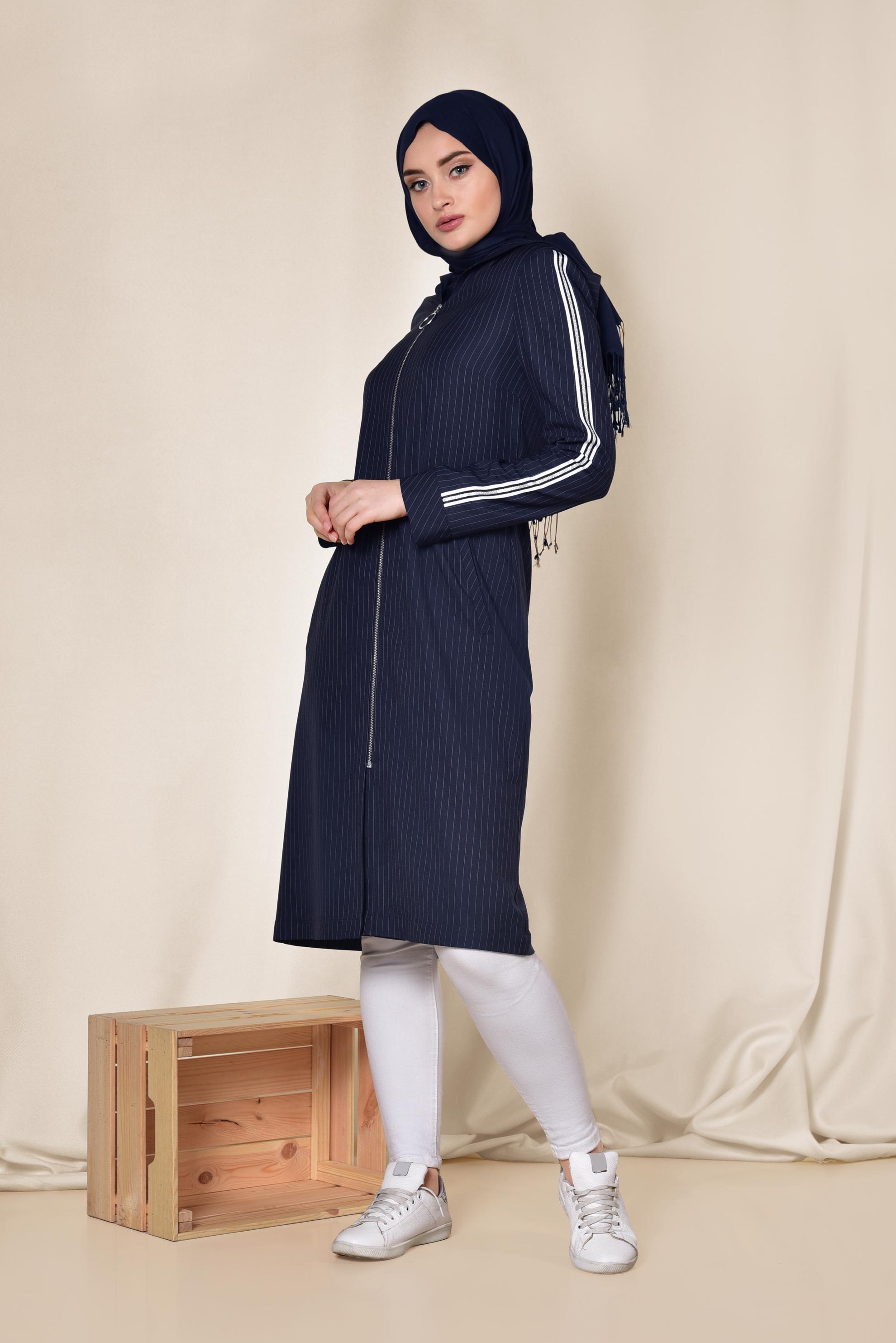 Tesettür giyim LACİVERT KOLLARI ŞERİTLİ ÇİZGİ DESENLİ TRENÇKOT 1416