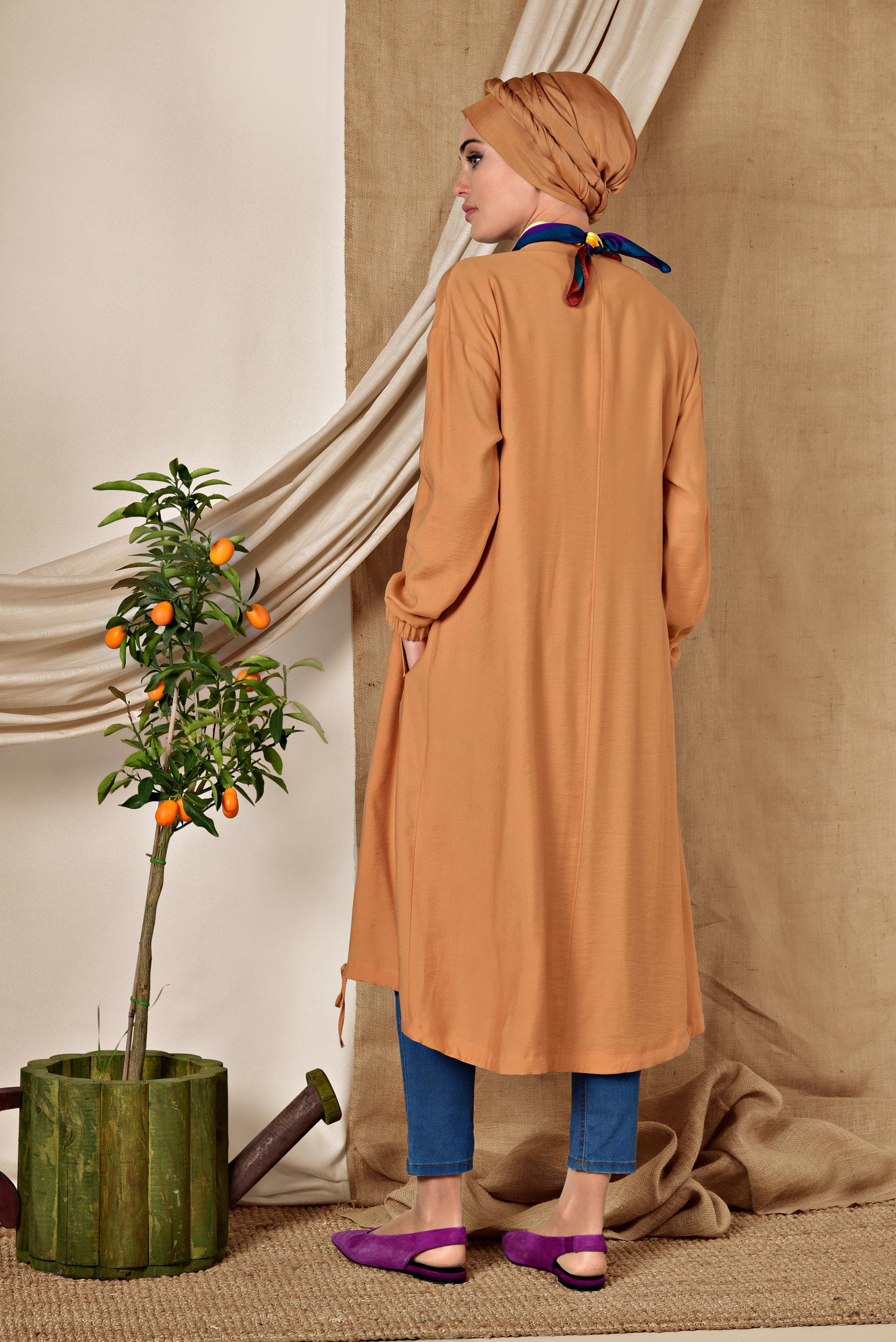 Tesettür giyim TURUNCU YUVARLAK YAKA FERMUARLI TRENÇKOT 1418