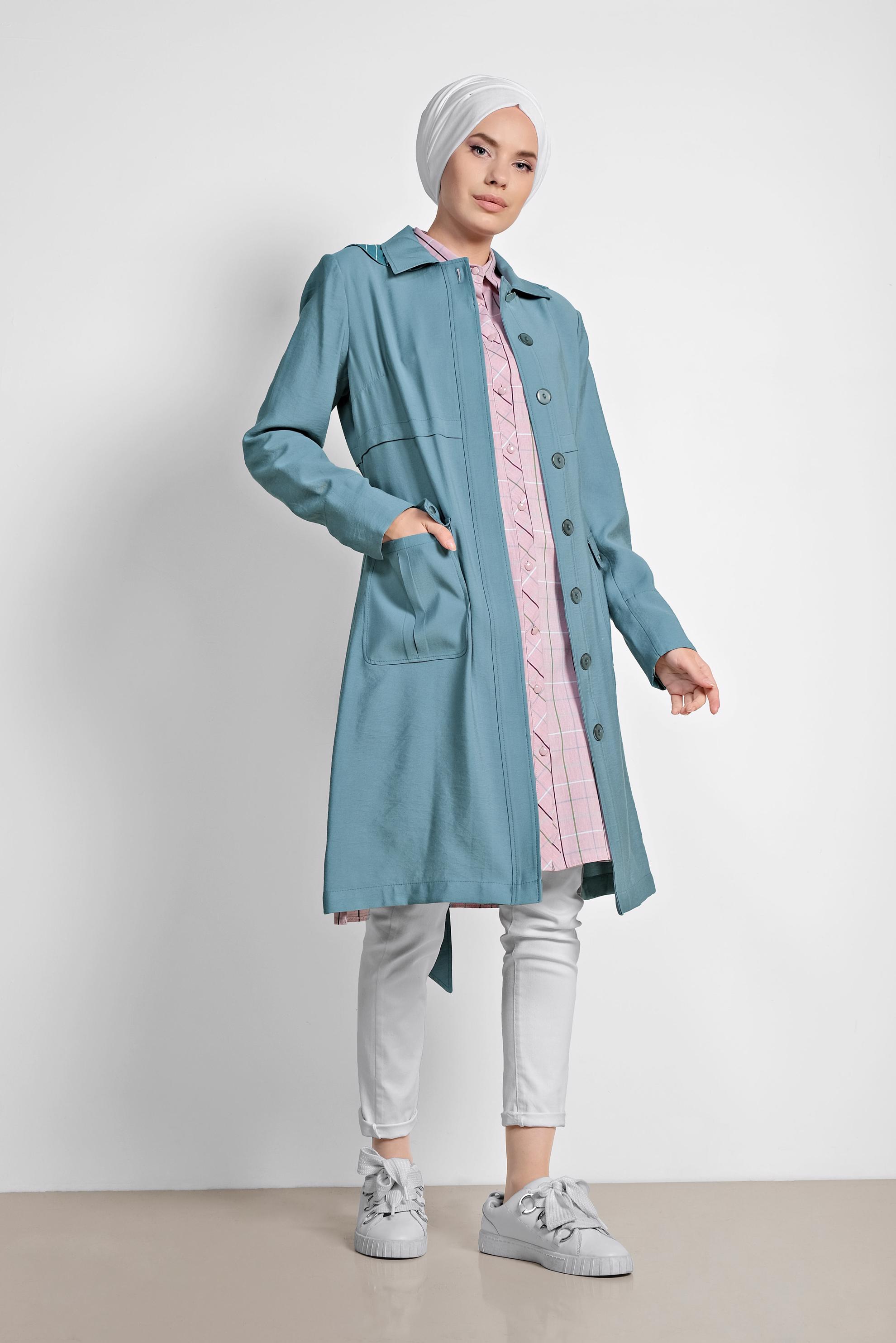 Tesettür giyim MAVİ ÖNDEN DÜĞMELİ İKİ YANI CEPLİ TRENÇKOT 1442 