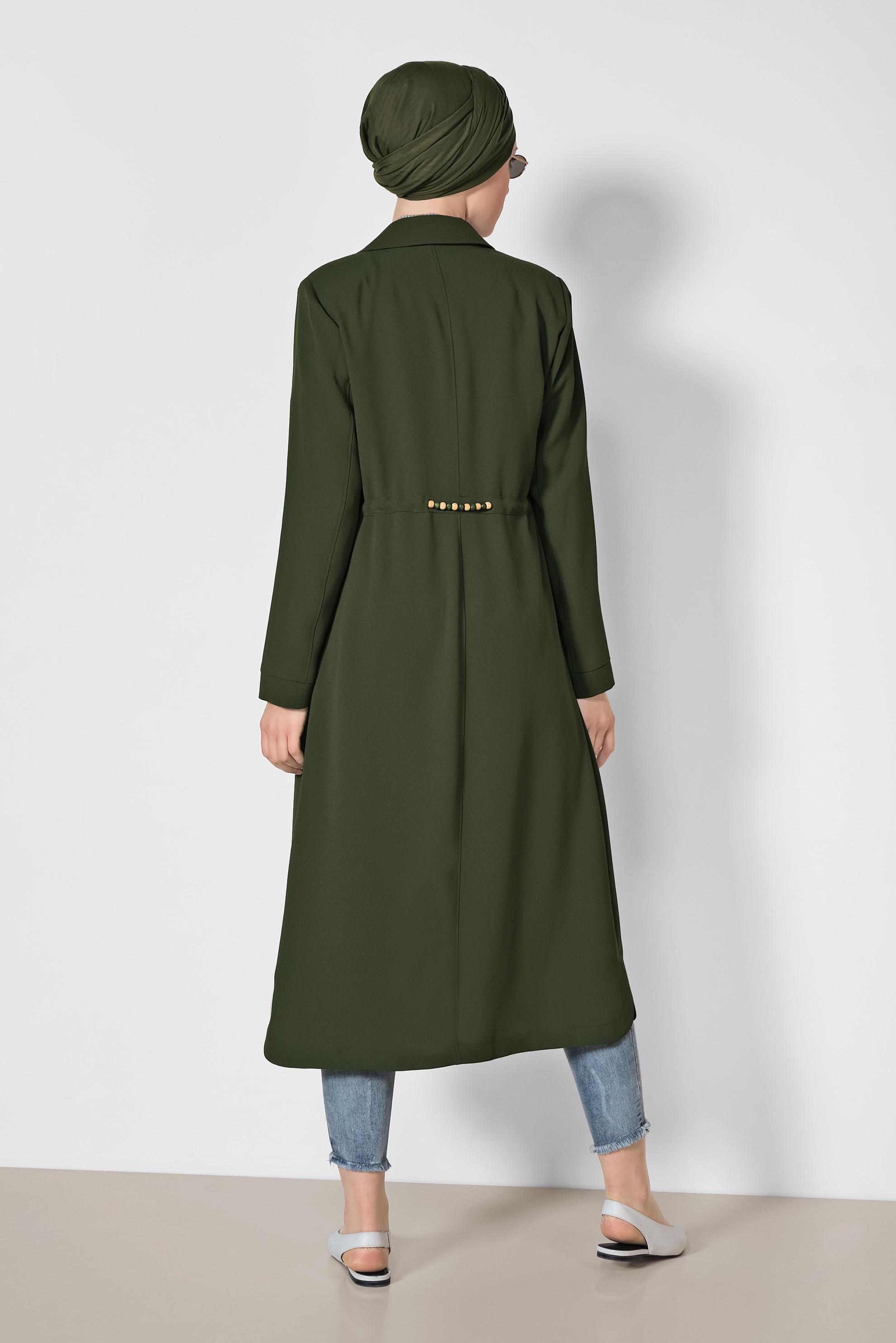 Tesettür giyim HAKİ ÖNDEN GİZLİ DÜĞMELİ BELİ BÜZGÜLÜ TRENÇKOT 1450