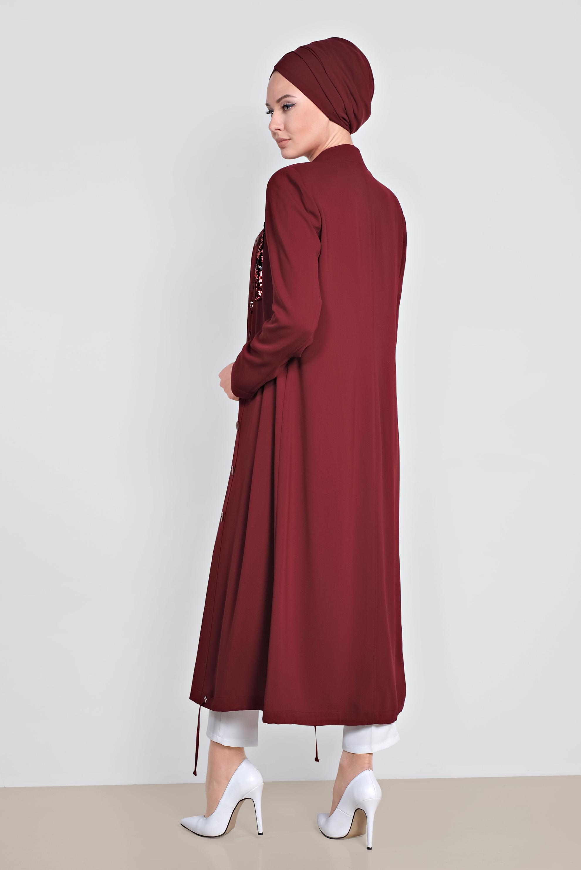 Tesettür giyim BORDO PUL PAYET DETAYLI ÖNDEN DÜĞMELİ TRENÇKOT 1475