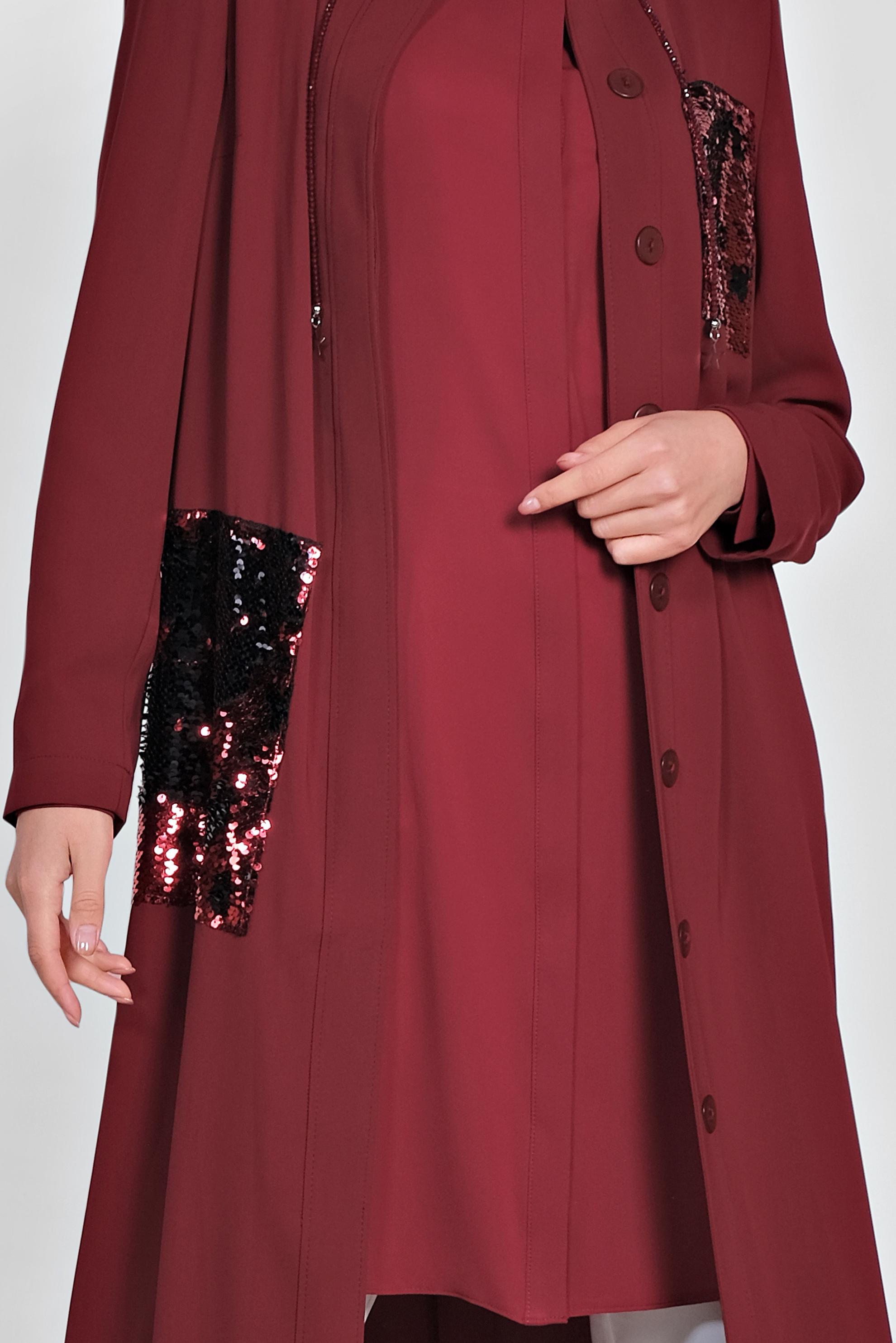 Tesettür giyim BORDO PUL PAYET DETAYLI ÖNDEN DÜĞMELİ TRENÇKOT 1475