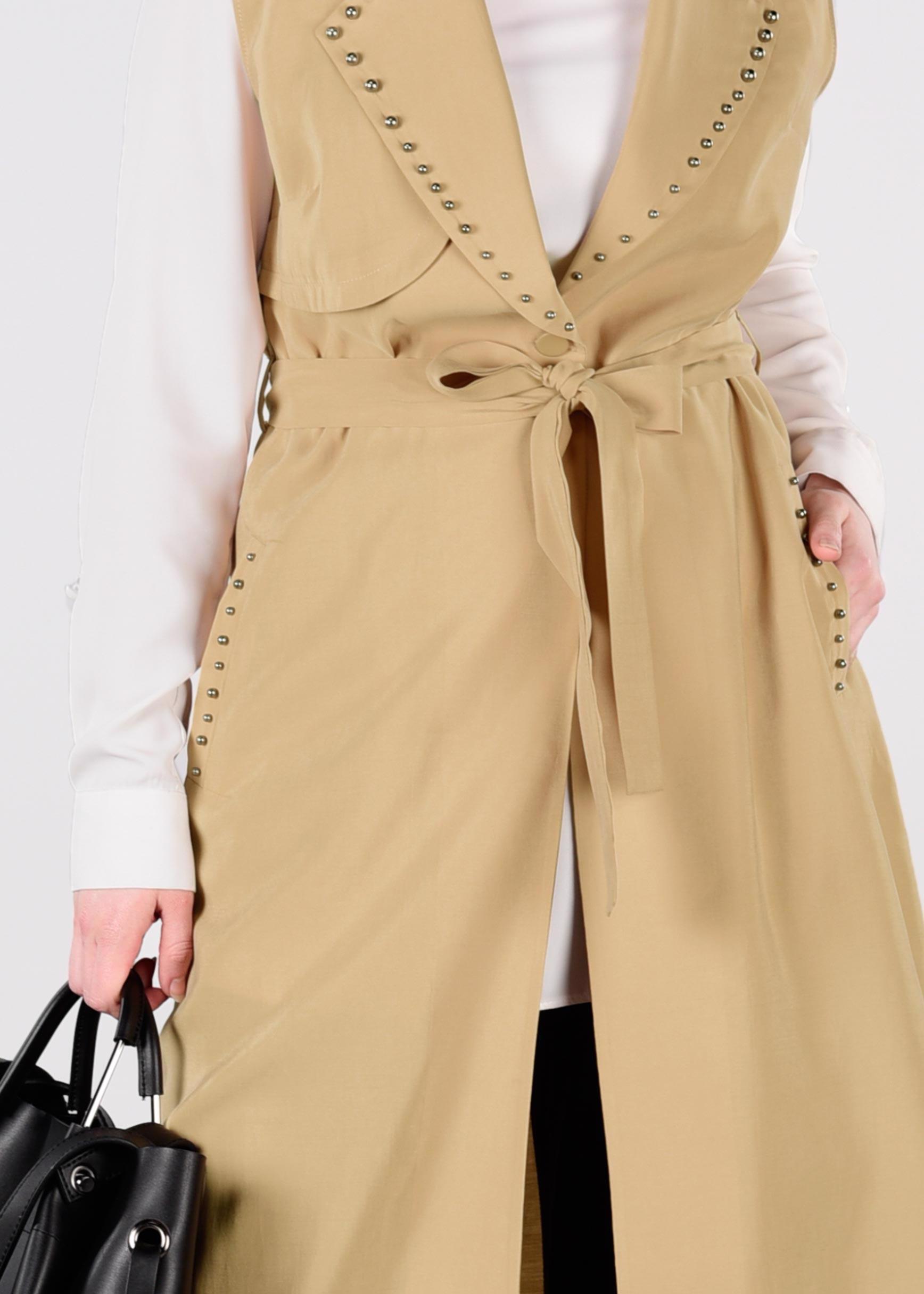 Tesettür giyim KAHVE YAKASI BONCUKLU BELİ KUŞAKLI YELEK 4023