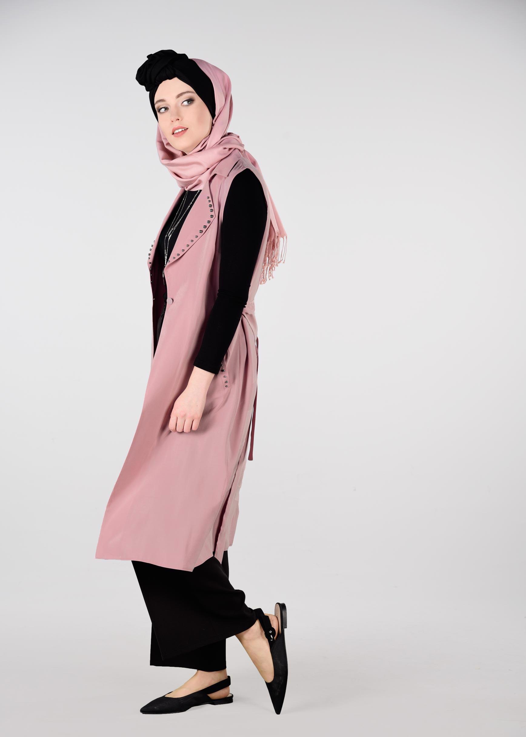 Tesettür giyim PUDRA YAKASI BONCUKLU BELİ KUŞAKLI YELEK 4023