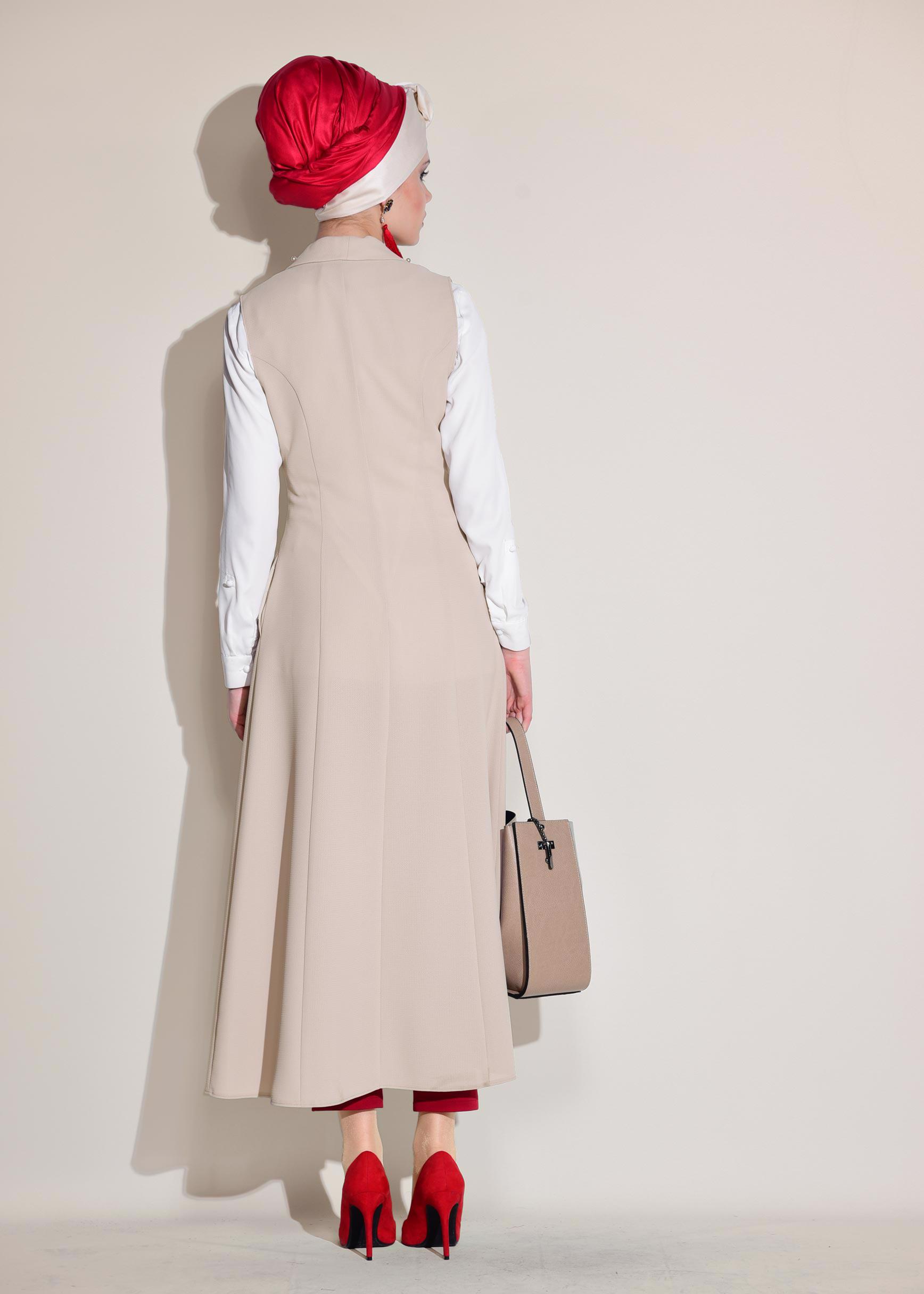 Tesettür giyim BEJ İNCİ DETAYLI CEPLİ UZUN YELEK 4166