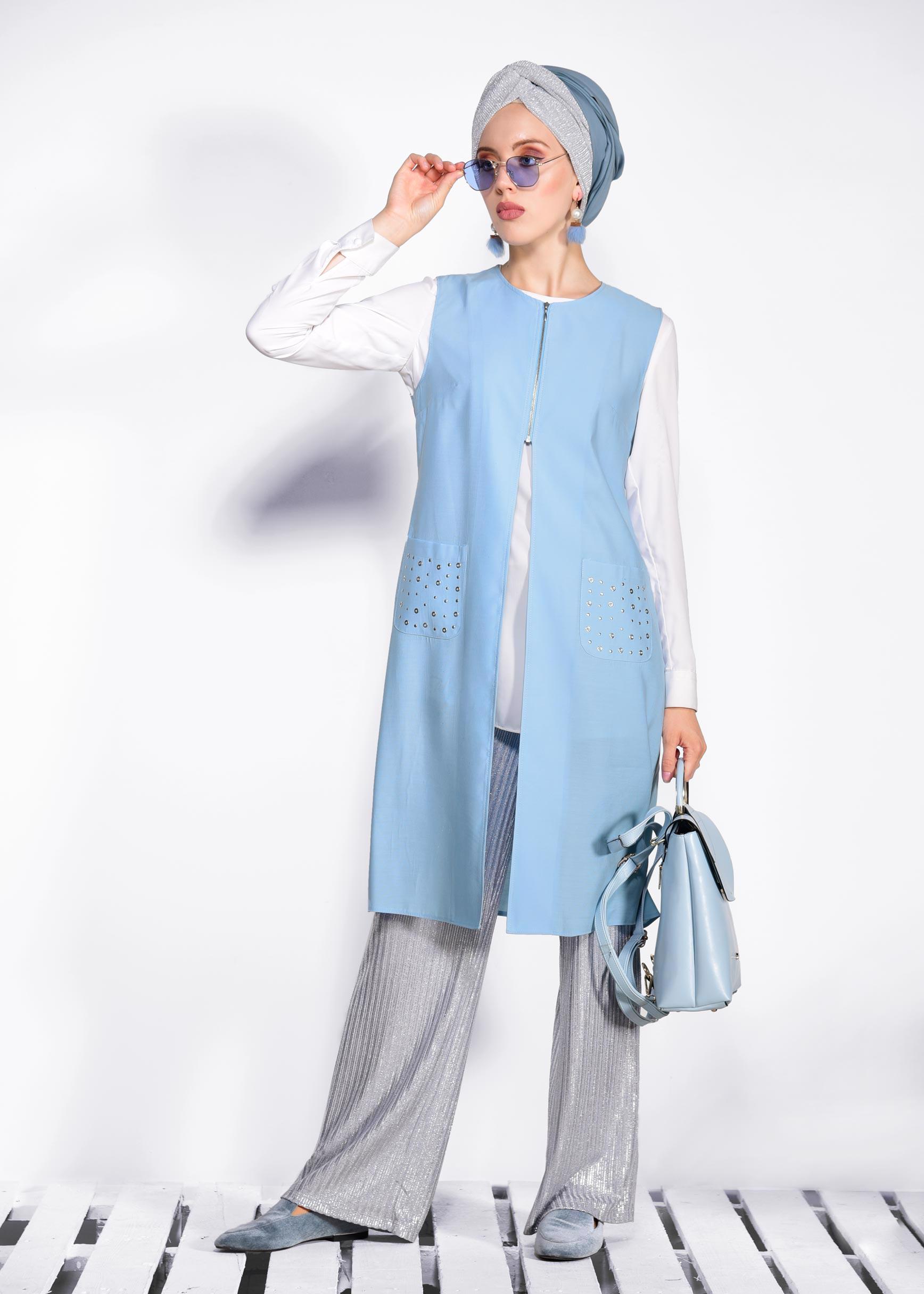 Tesettür giyim MAVİ CEPLERİ ZIMBALI FERMUAR DETAYLI YELEK 4176