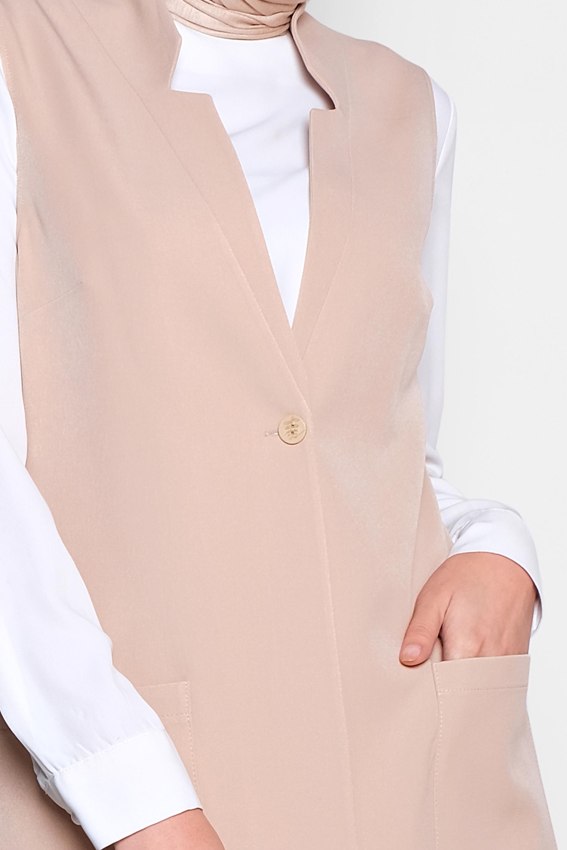 Tesettür giyim BEJ TORBA CEP DETAYLI YELEK 4209