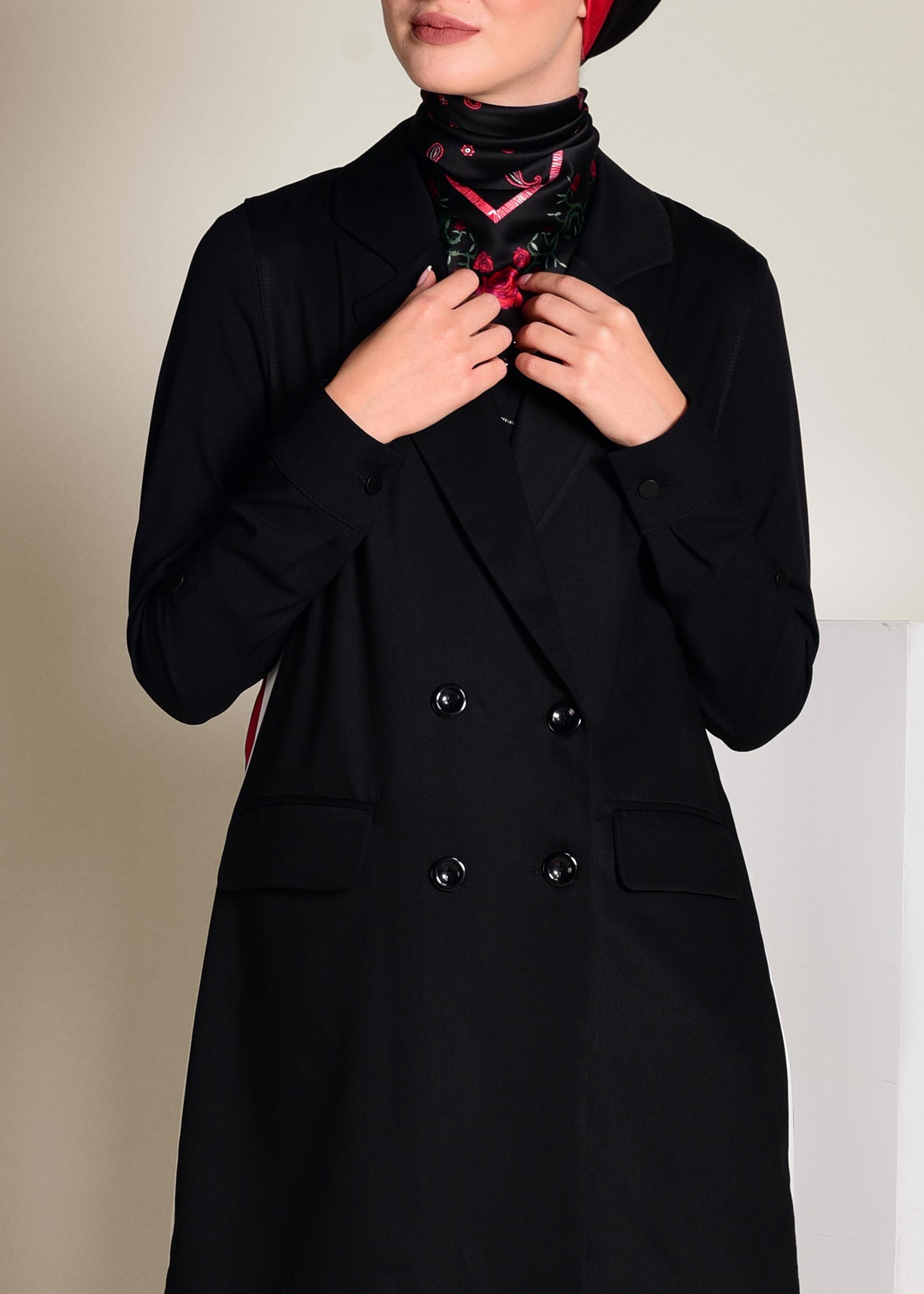 Tesettür giyim SİYAH YANLARI ŞERİTLİ KRUVAZE YELEK 4297