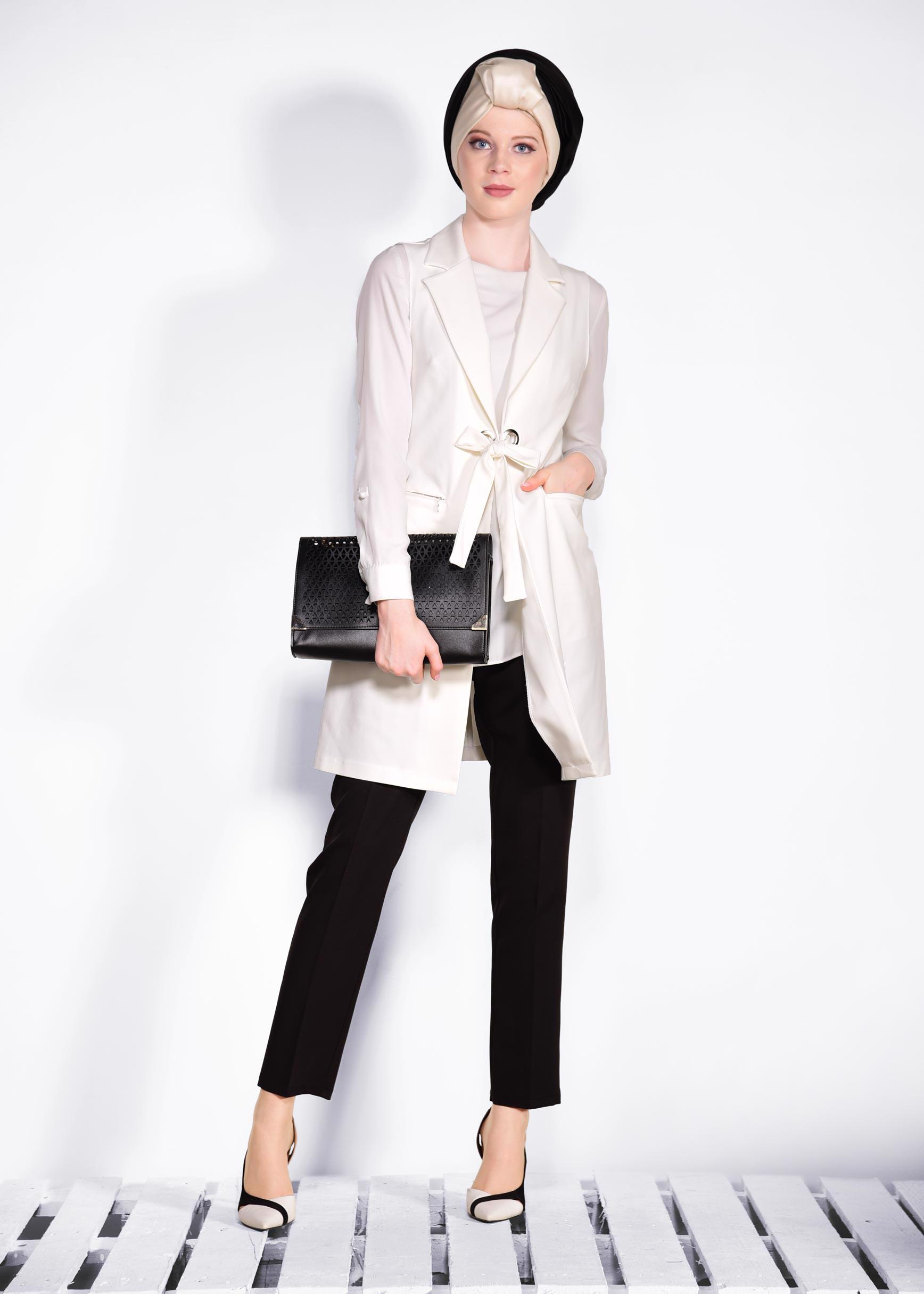 Tesettür giyim BEYAZ KUŞGÖZÜ DETAYLI PAMUKLU YELEK 4298