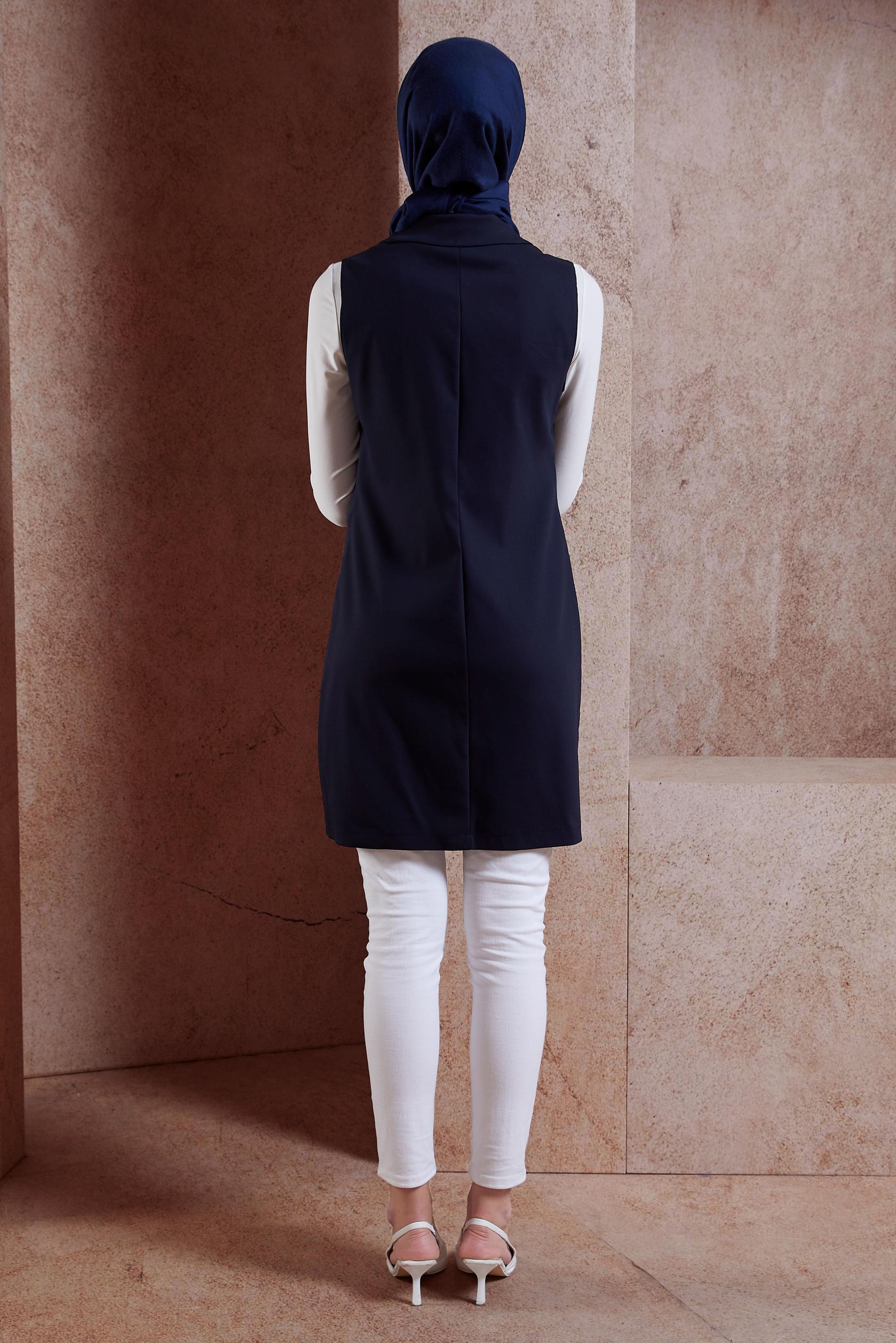 Tesettür giyim LACİVERT KUŞGÖZÜ DETAYLI PAMUKLU YELEK 4298