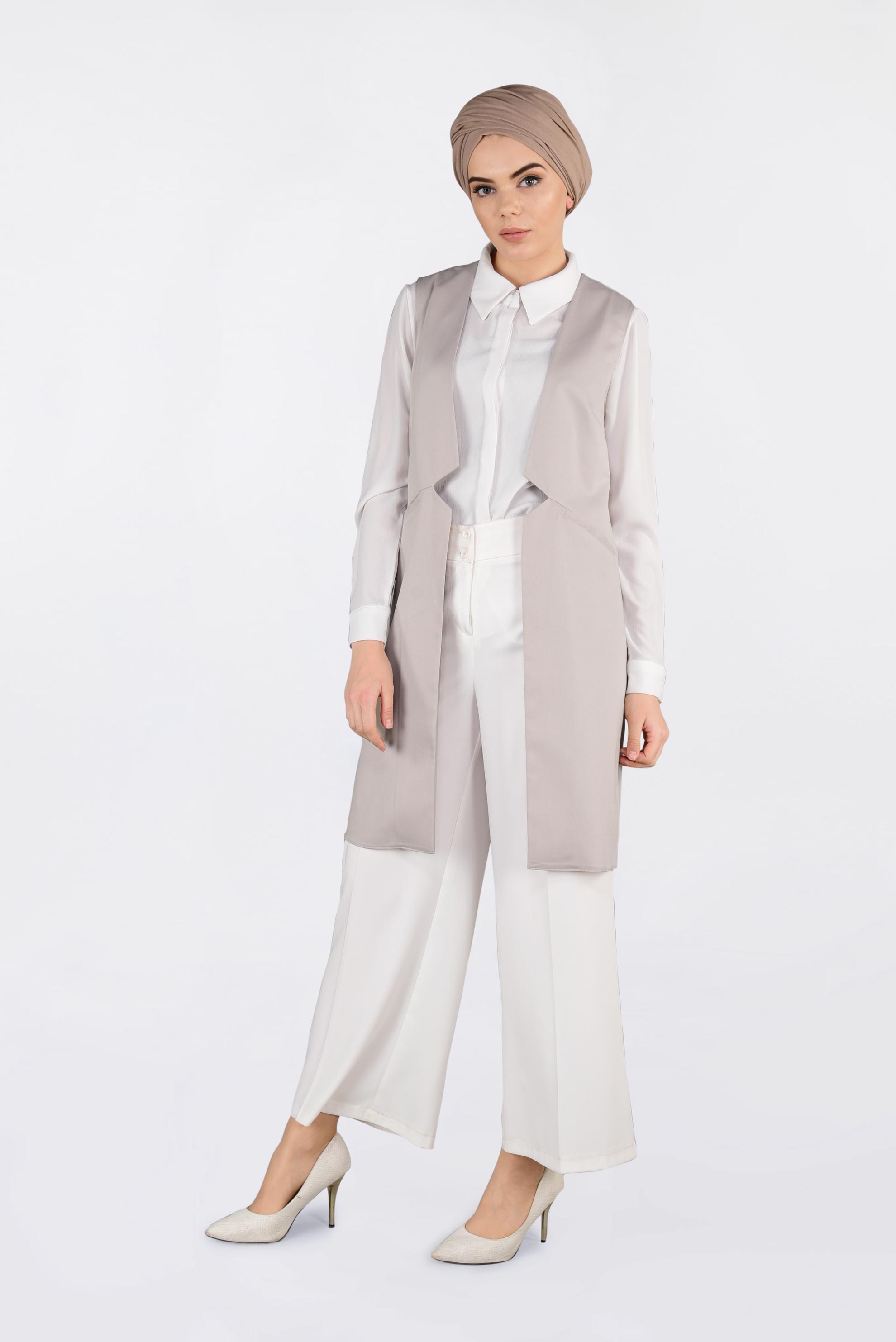 Tesettür giyim BEJ İKİ YANI CEPLİ KLASİK YELEK 4330