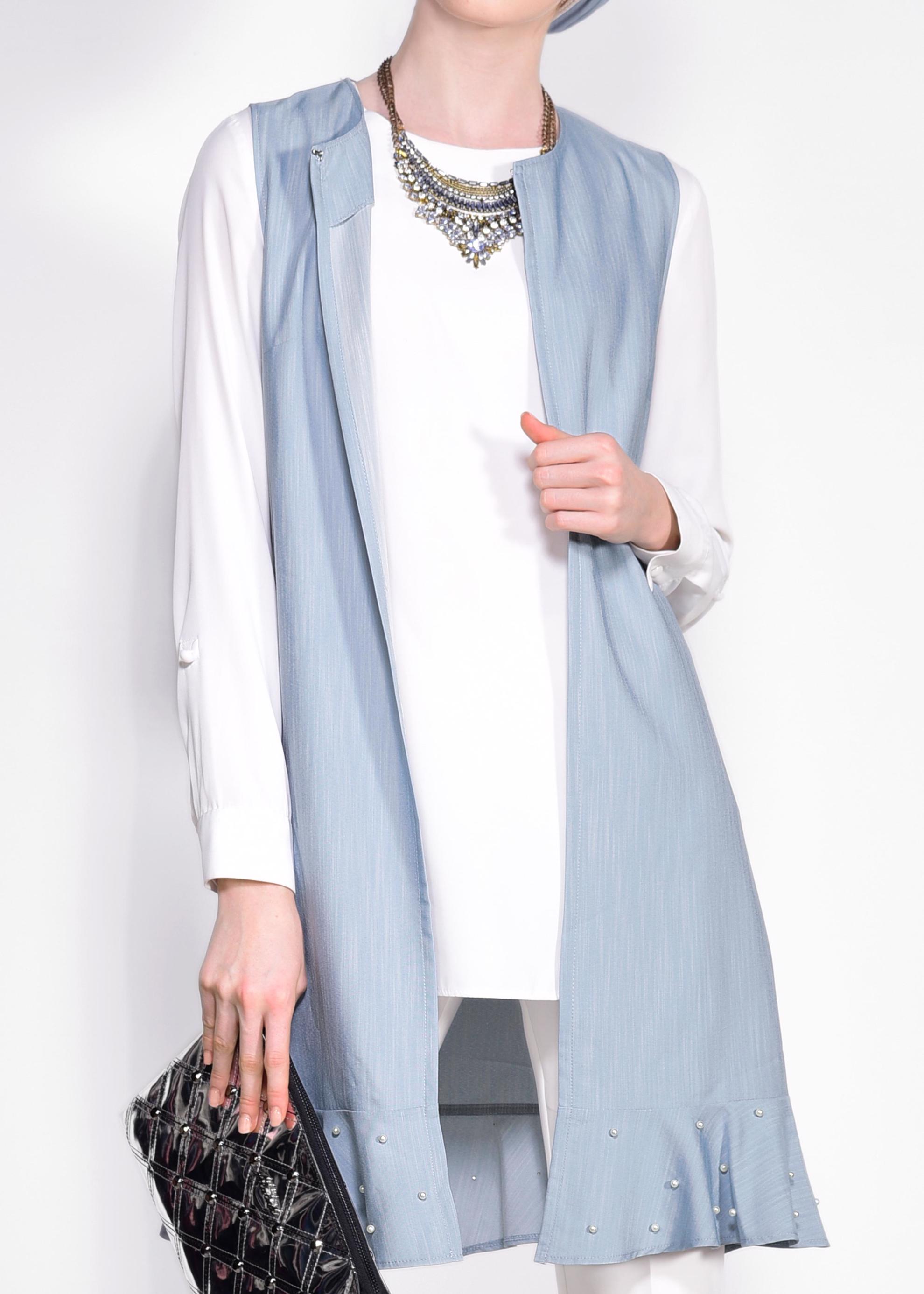 Tesettür giyim MAVİ ETEK UCU İNCİLİ VE VOLANLI YELEK 4331