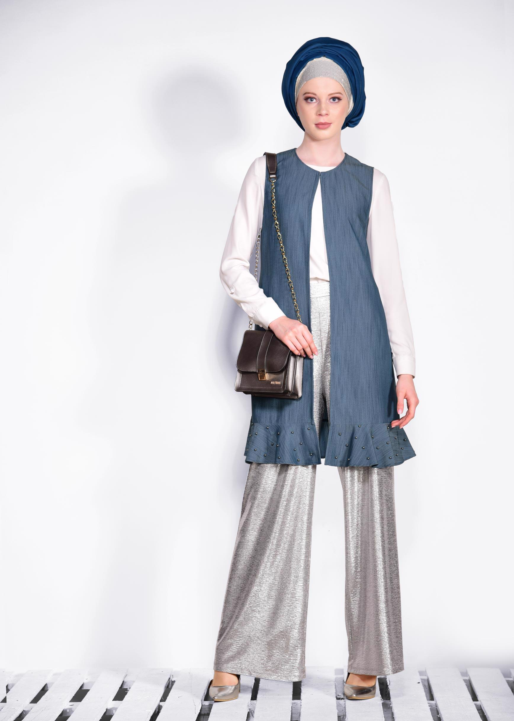 Tesettür giyim LACİVERT ETEK UCU İNCİLİ VE VOLANLI YELEK 4331