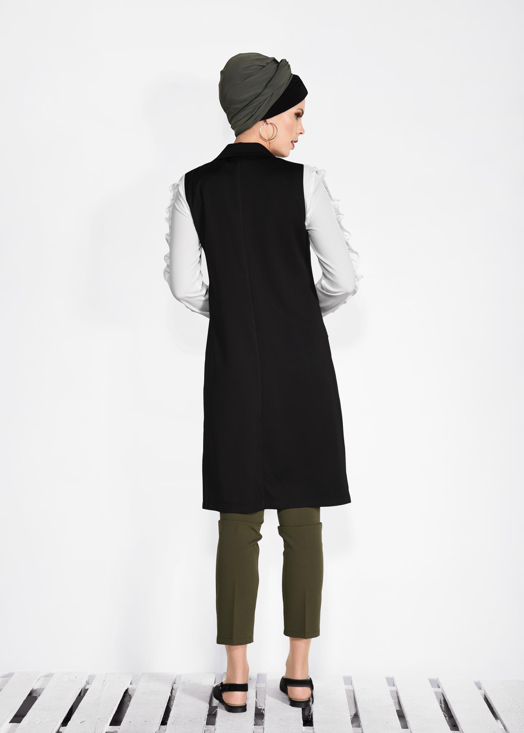 Tesettür giyim SİYAH ÖNDEN DÜĞMELİ UZUN YELEK 4332