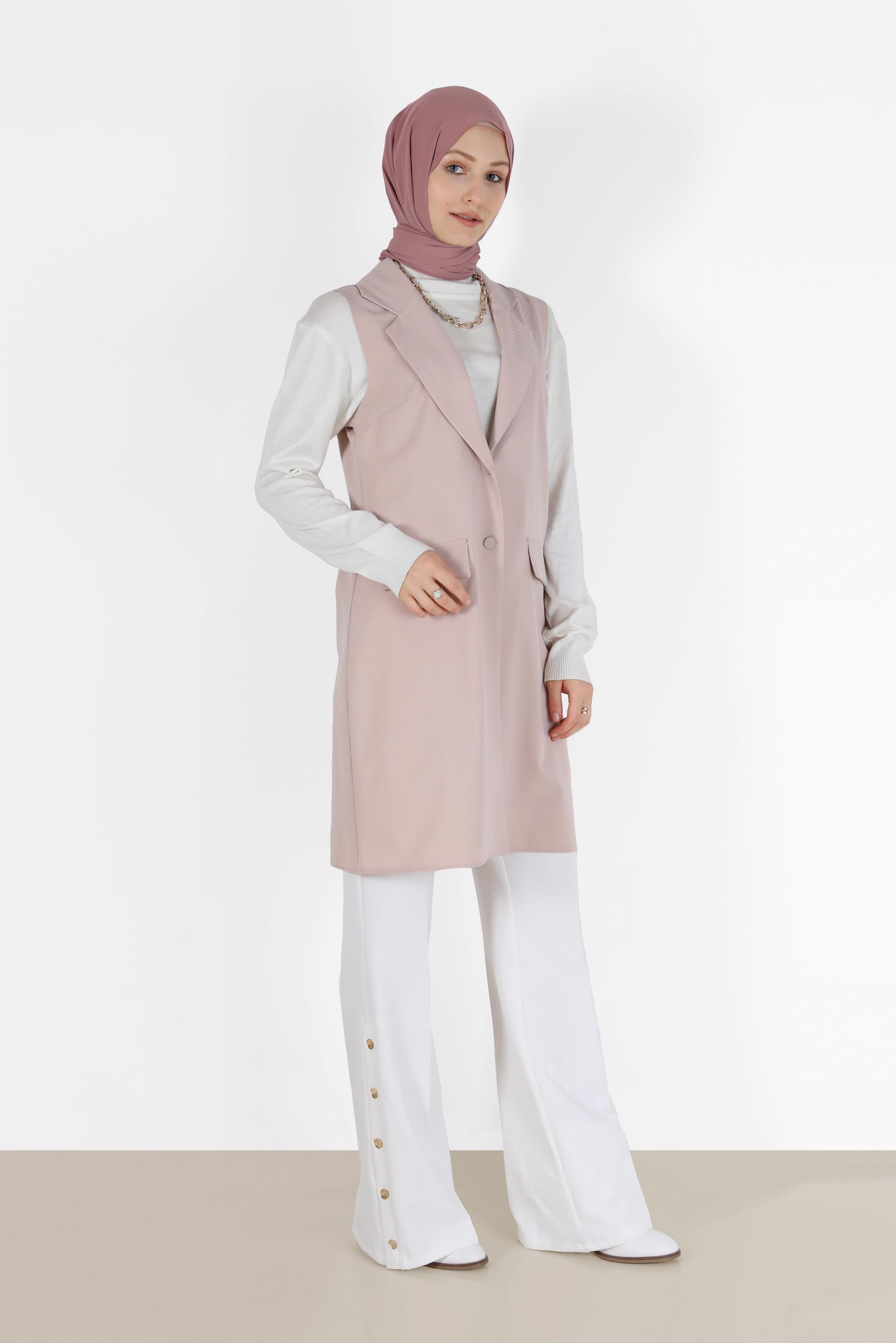 Tesettür giyim BEJ KLASİK YAKA DÜĞMELİ YELEK 4389