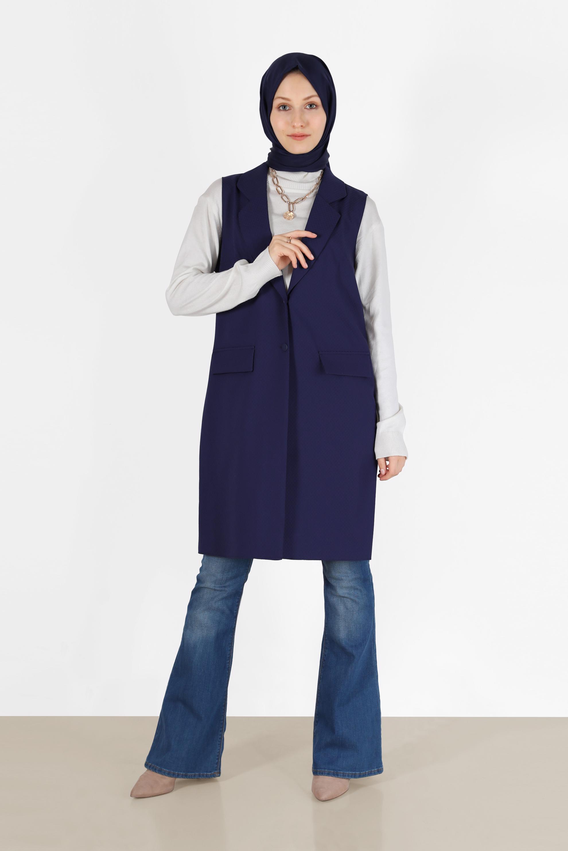 Tesettür giyim LACİVERT KLASİK YAKA DÜĞMELİ YELEK 4389