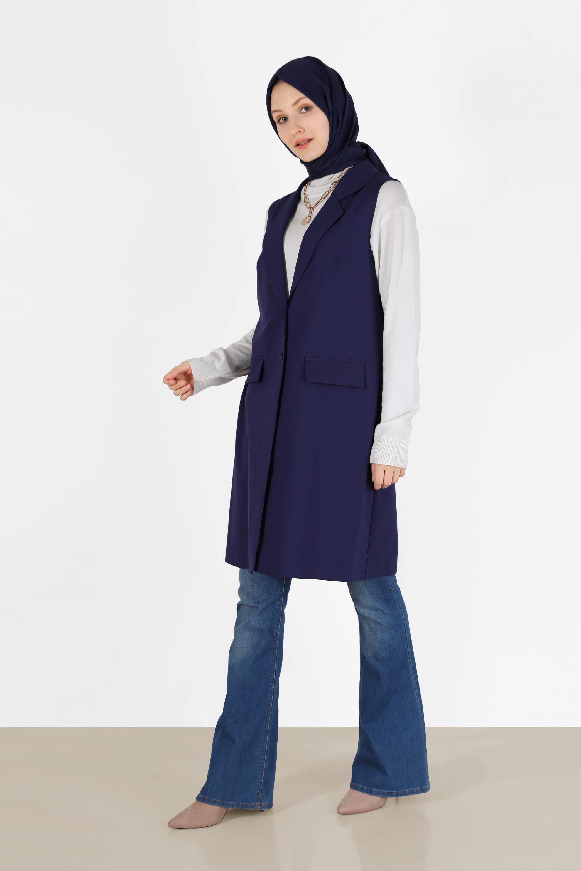 Tesettür giyim LACİVERT KLASİK YAKA DÜĞMELİ YELEK 4389