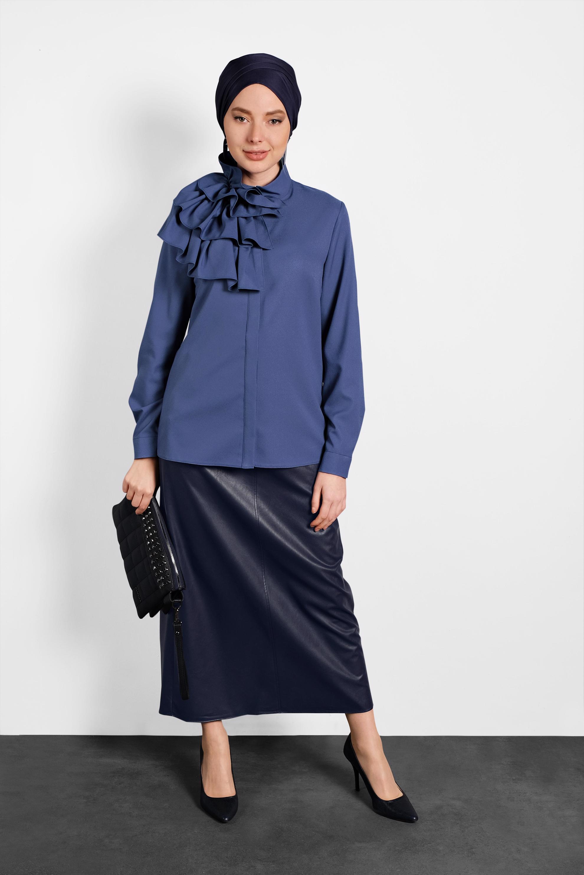 Hijab clothing BLUE RUFFLED BUTTONED BLOUSE 40203 