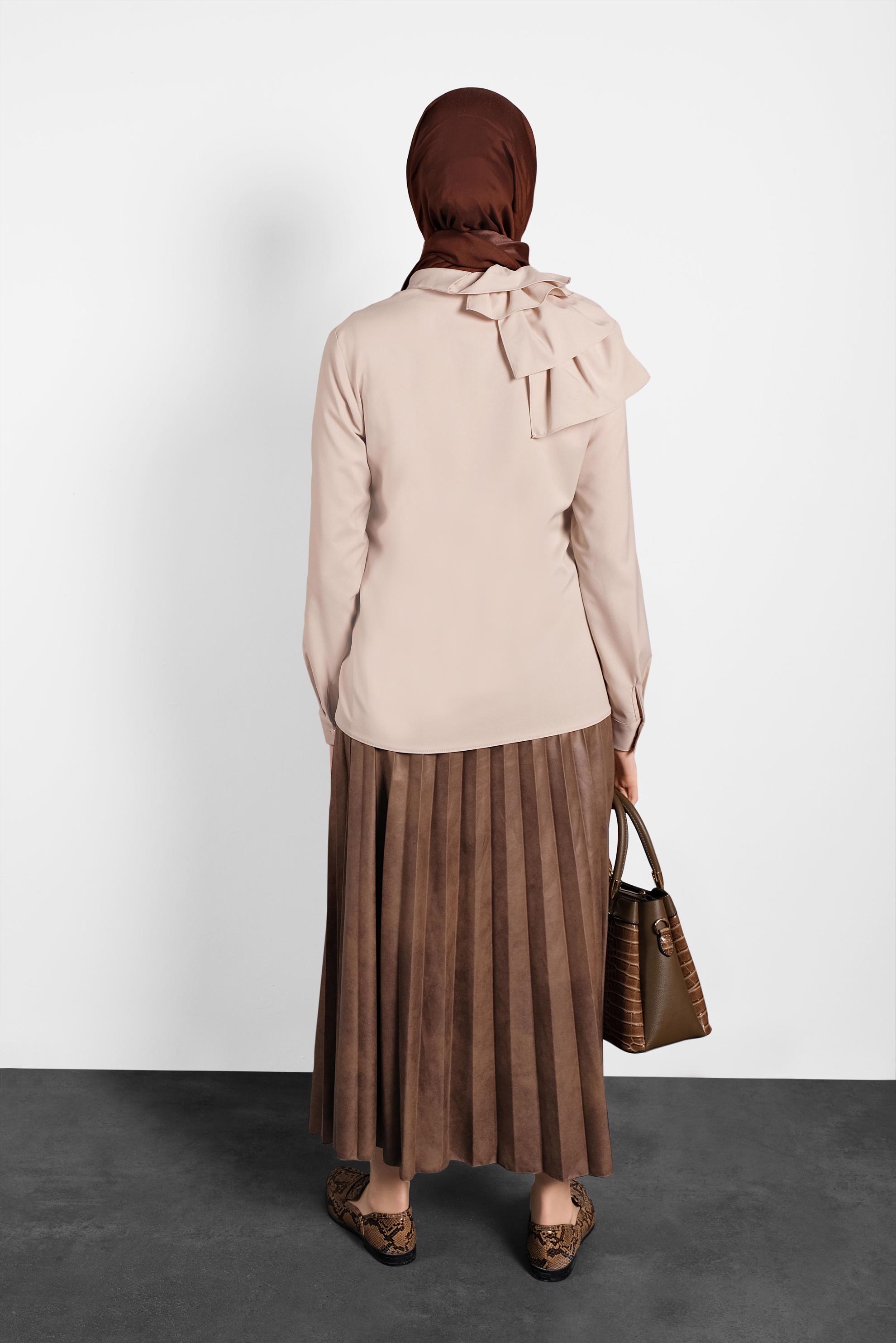 Tesettür giyim EKRU FIRFIRLI DÜĞMELİ BLUZ 40203