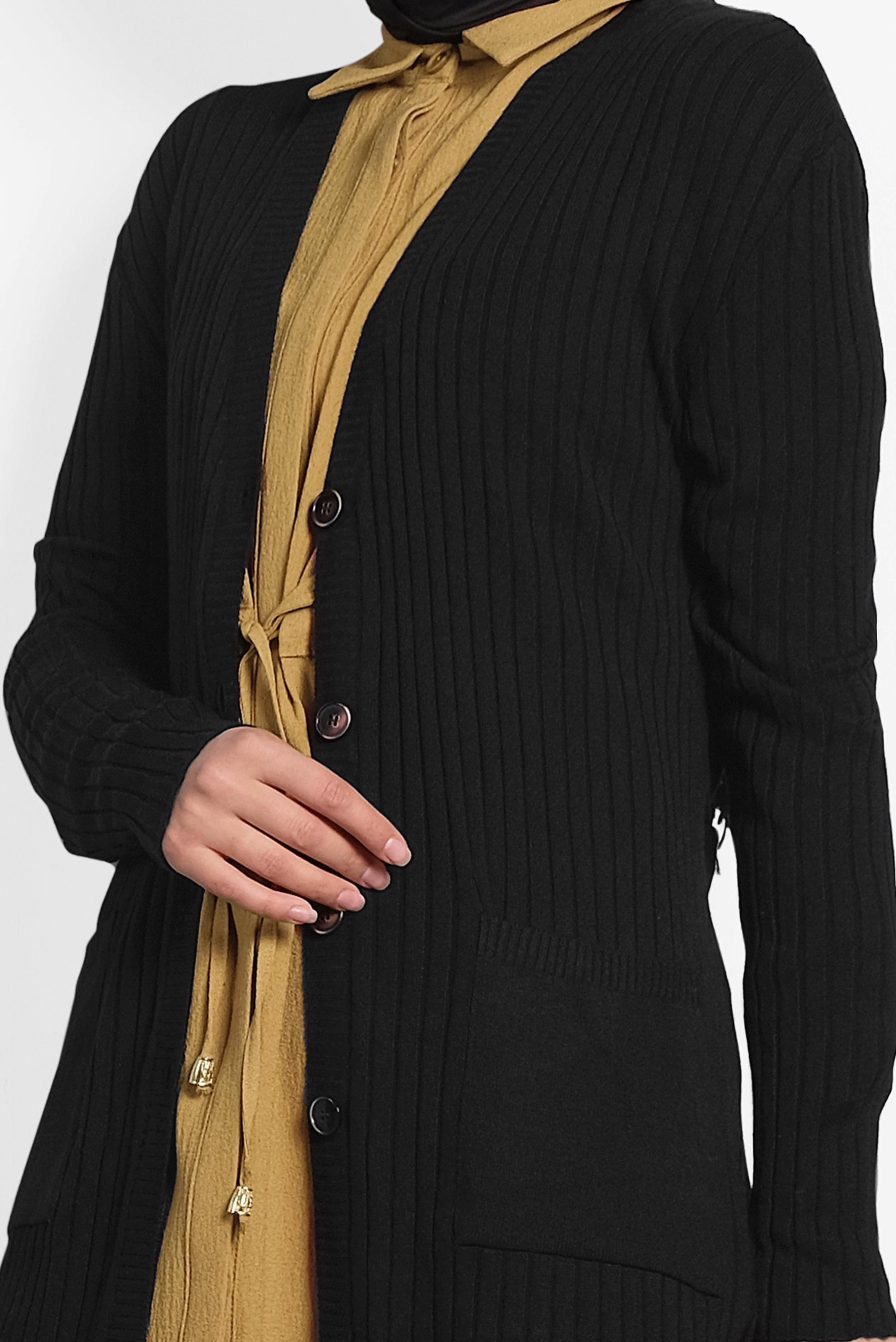 Tesettür giyim SİYAH FİTİLLİ TRİKO CEKET 40049 