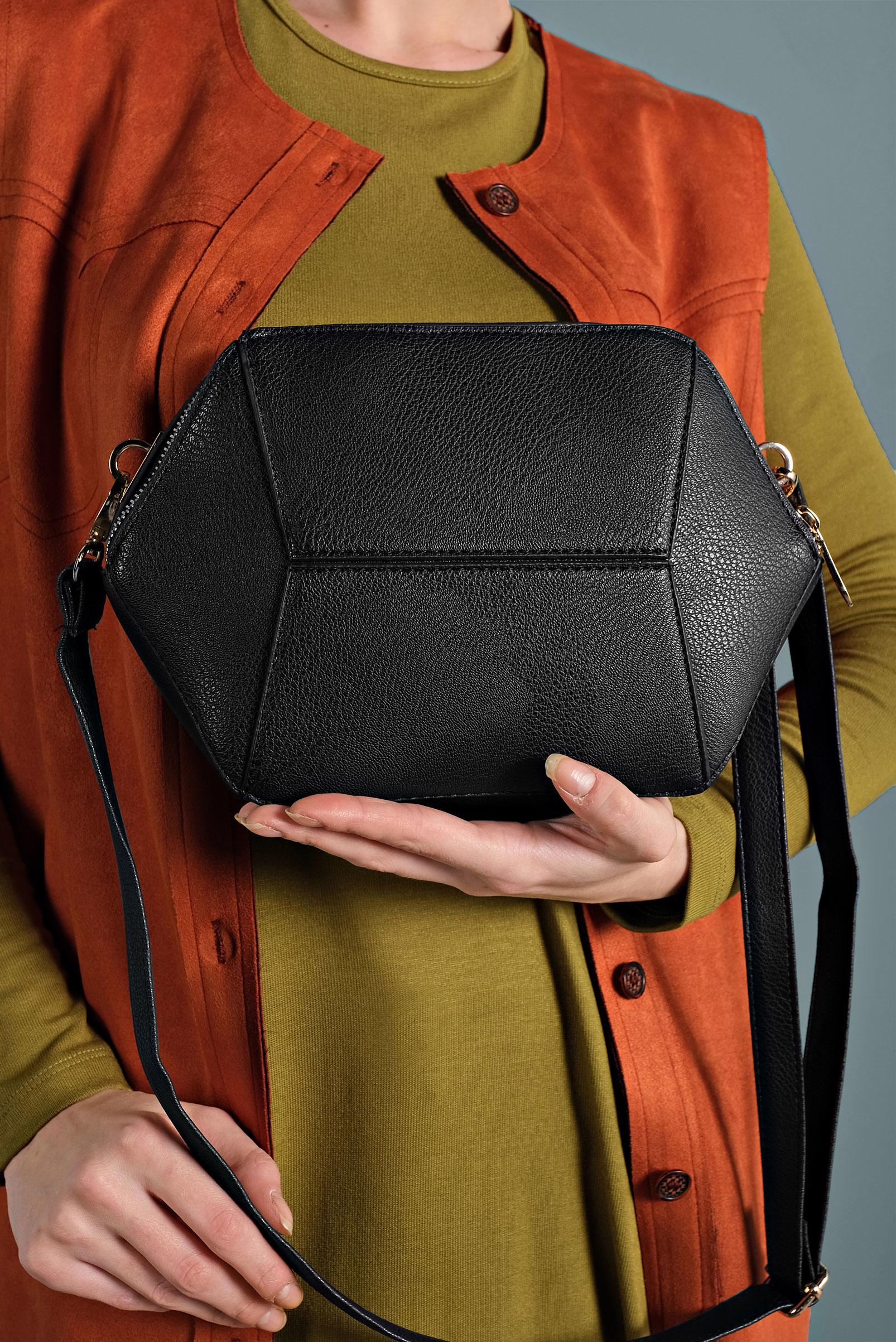 Tesettür giyim SİYAH 117 ALVİNA ÇANTA