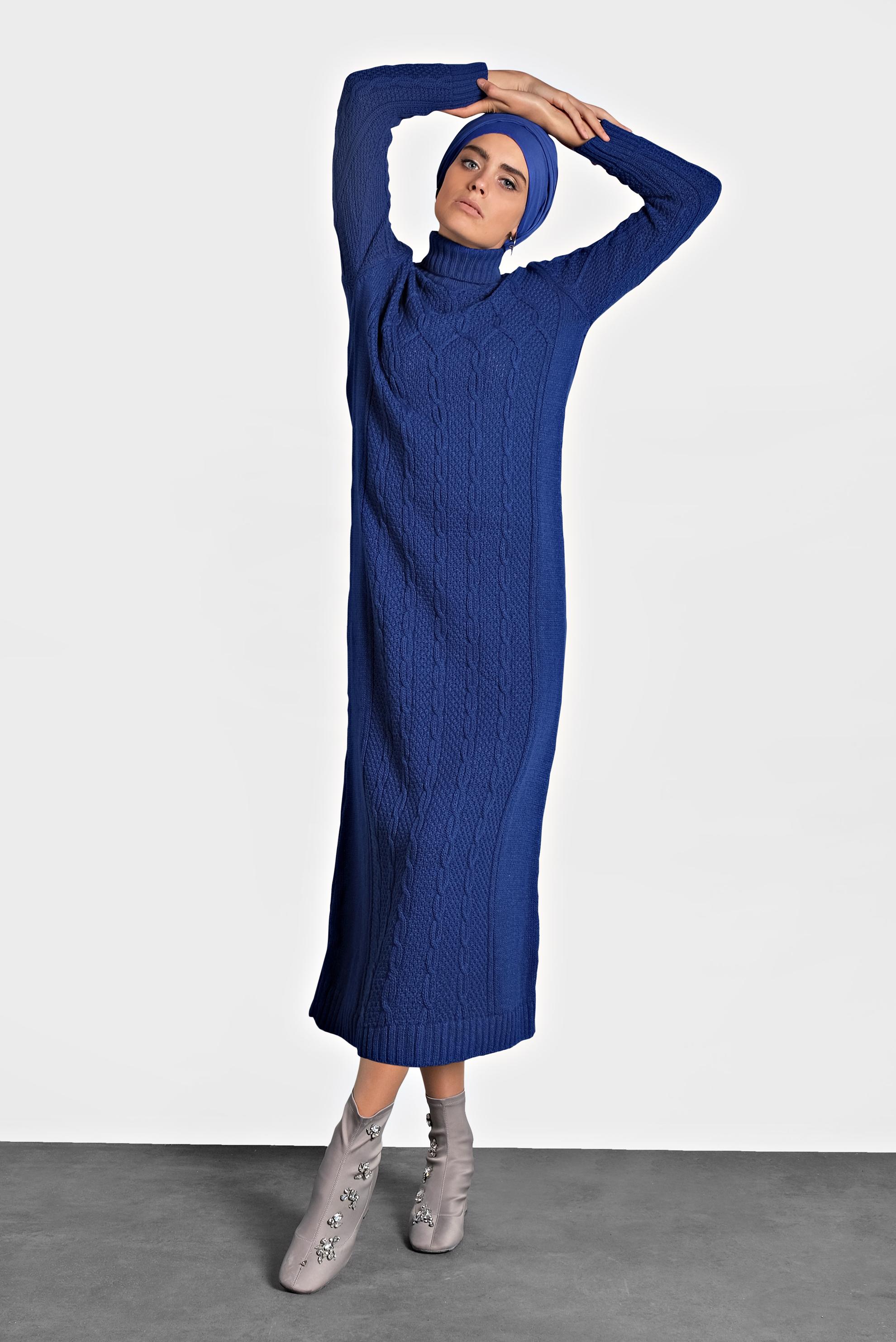 Tesettür giyim LACİVERT BALIKÇI YAKA ÖRGÜ TRİKO ELBİSE 40078 