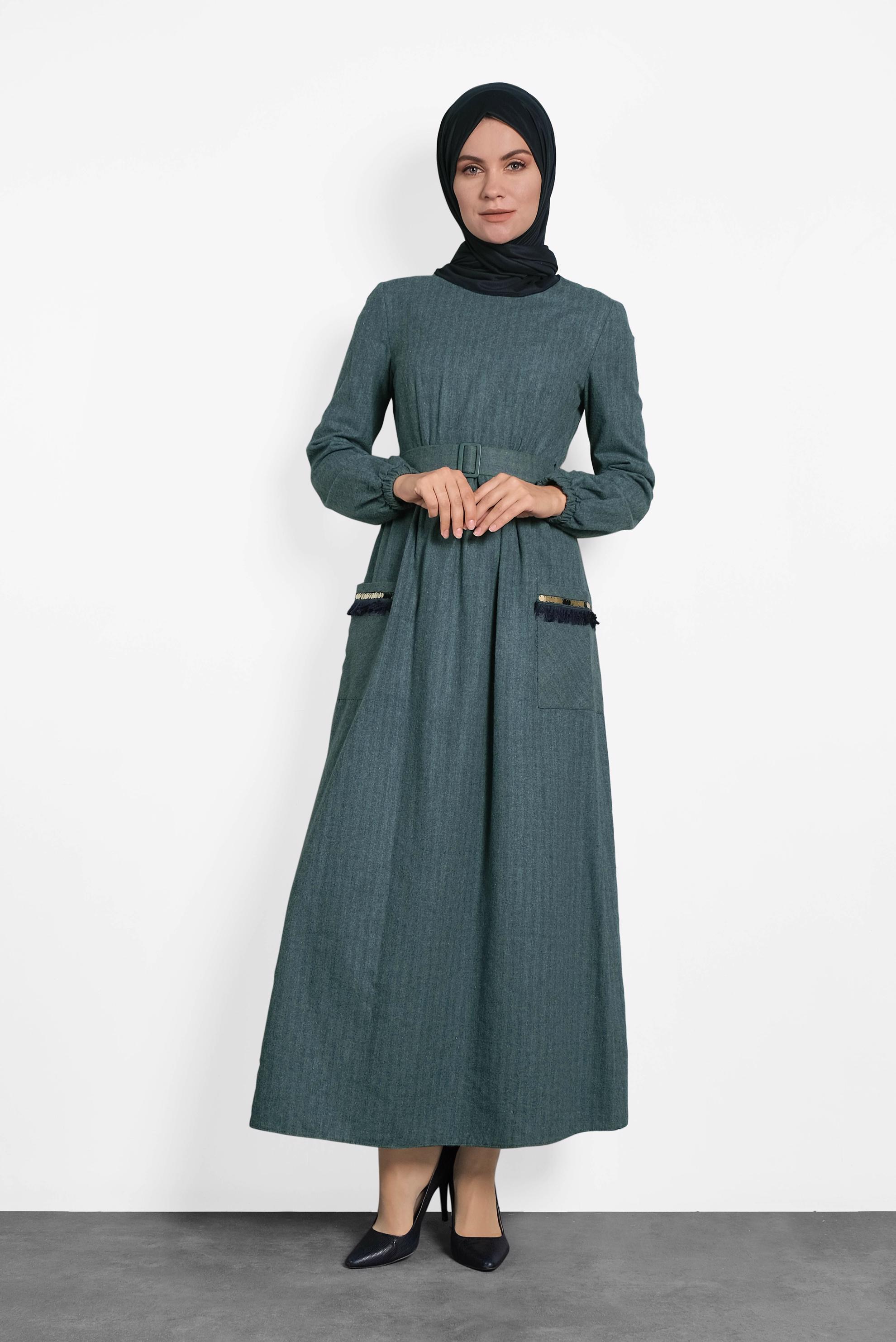 Tesettür giyim LACİVERT PAMUKLU KARE DESENLİ KEMERLİ ELBİSE 40175