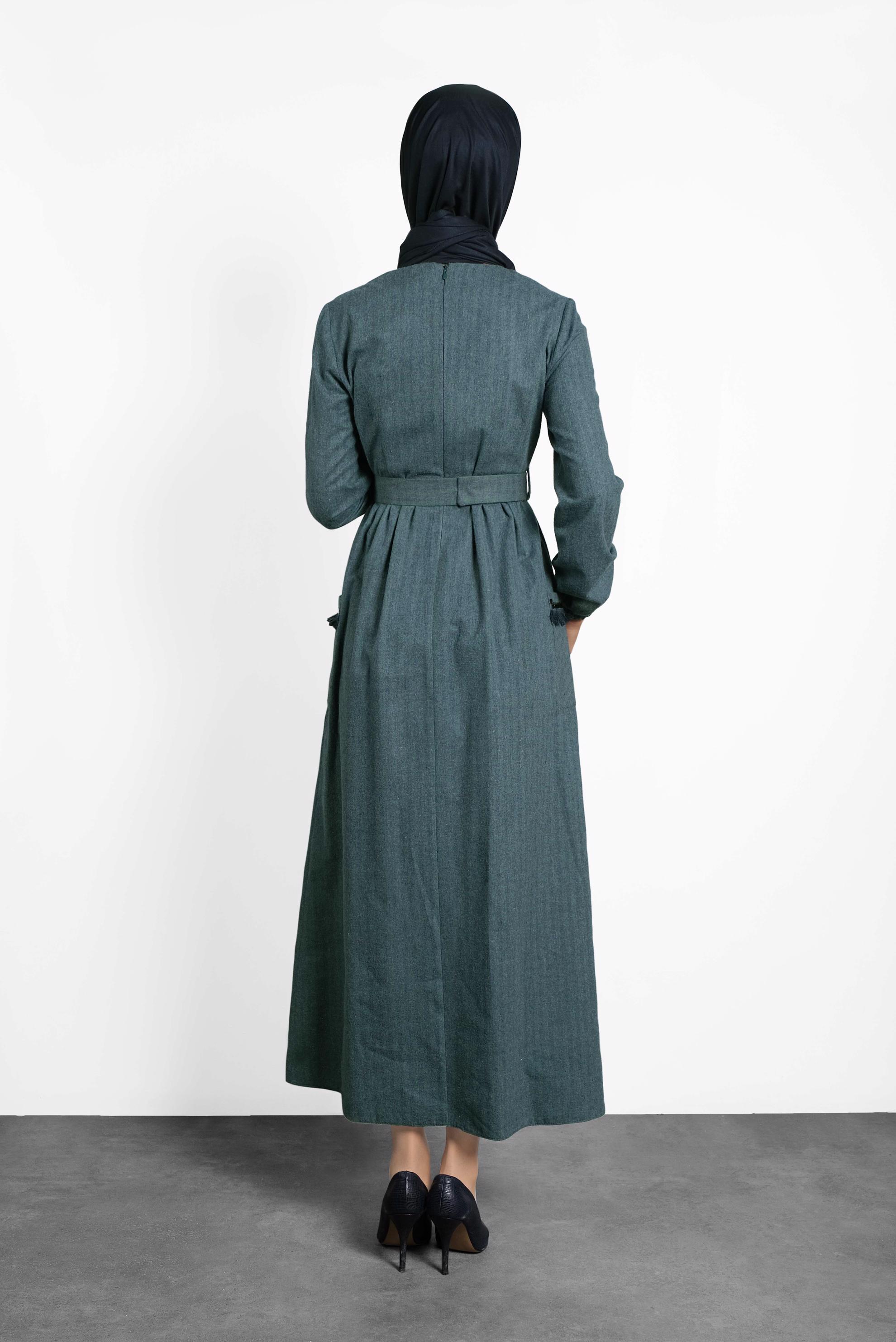 Tesettür giyim LACİVERT PAMUKLU KARE DESENLİ KEMERLİ ELBİSE 40175