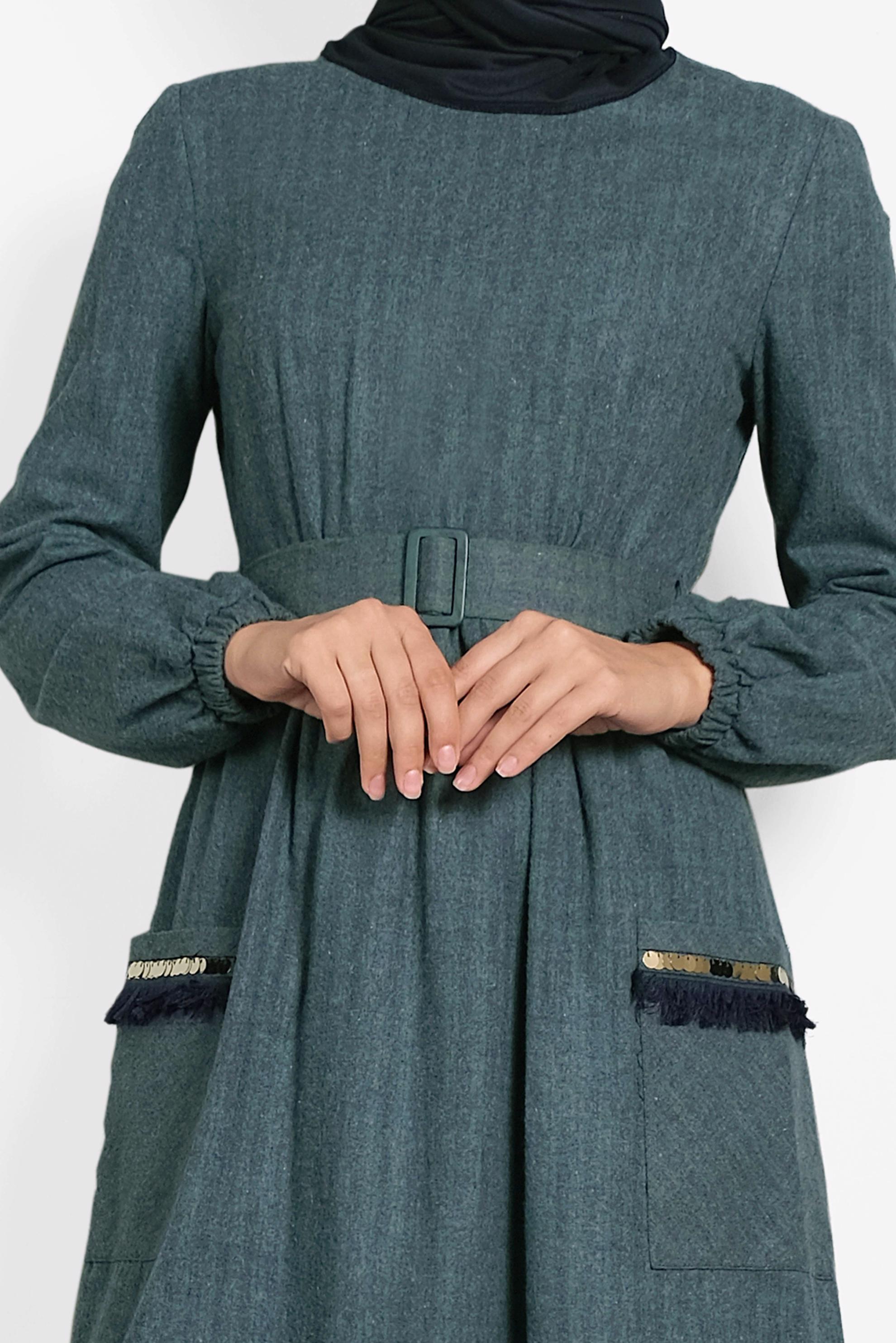 Tesettür giyim LACİVERT PAMUKLU KARE DESENLİ KEMERLİ ELBİSE 40175