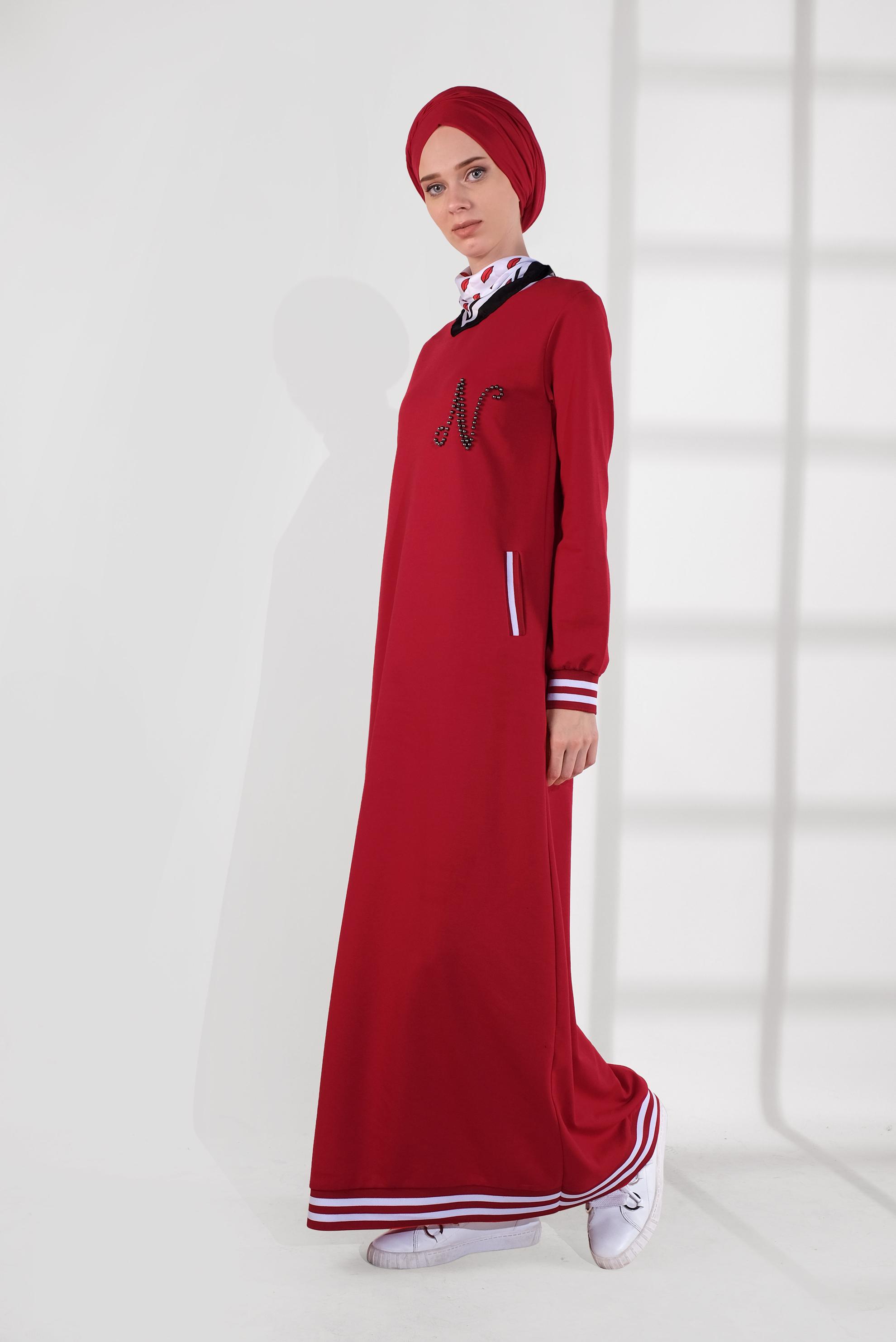 Tesettür giyim KIRMIZI BONCUKLU EŞOFMAN ELBİSE 4034