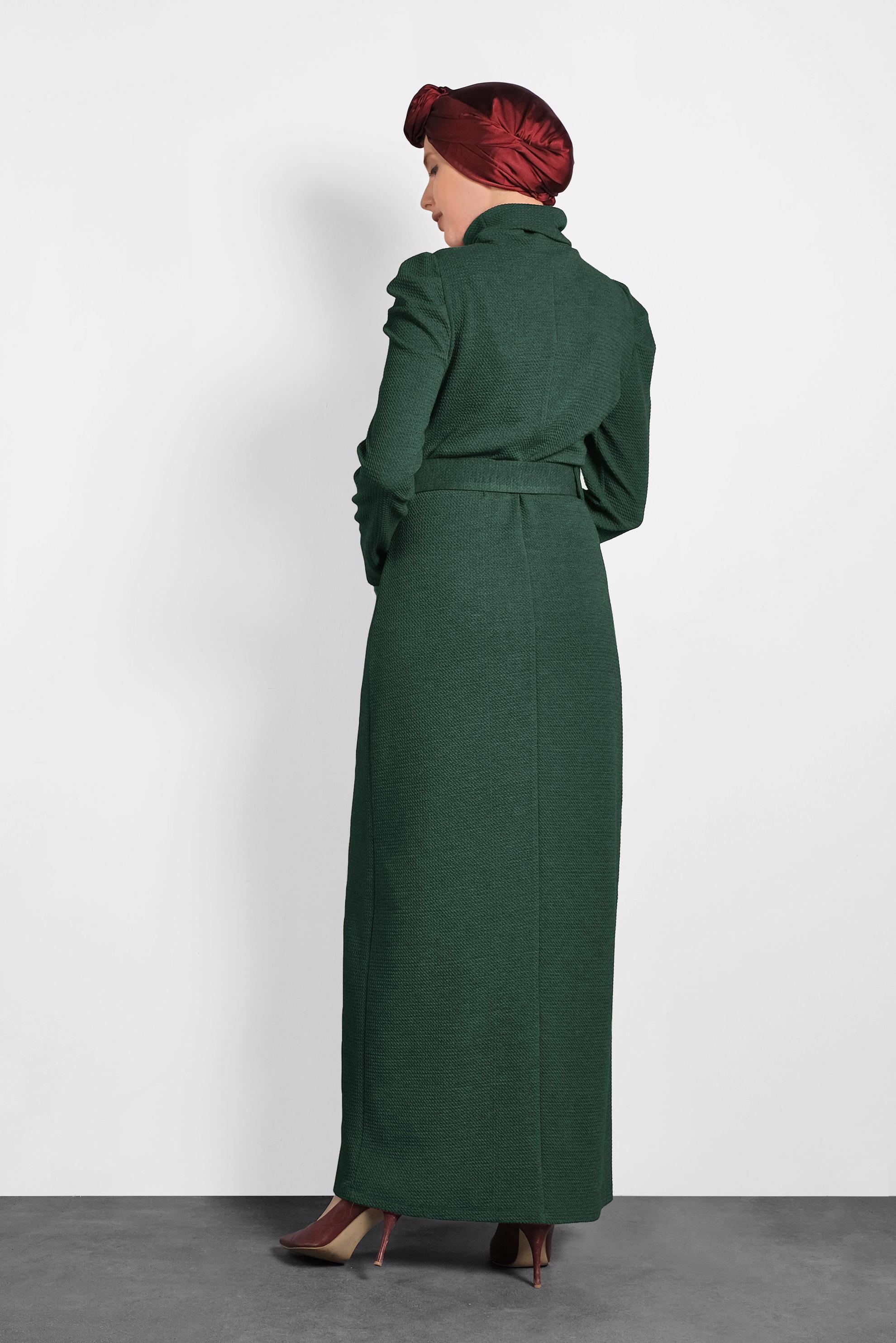 Tesettür giyim YEŞİL OMUZ KISMI BÜZGÜLÜ BOĞAZLI ELBİSE 40362