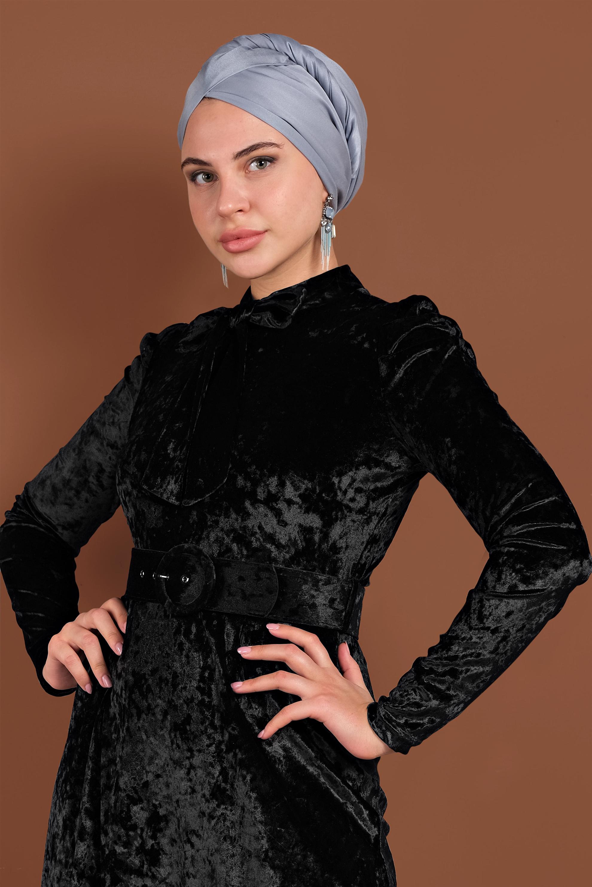 Tesettür giyim SİYAH YAKASI BAĞCIKLI KADİFE ELBİSE 40380