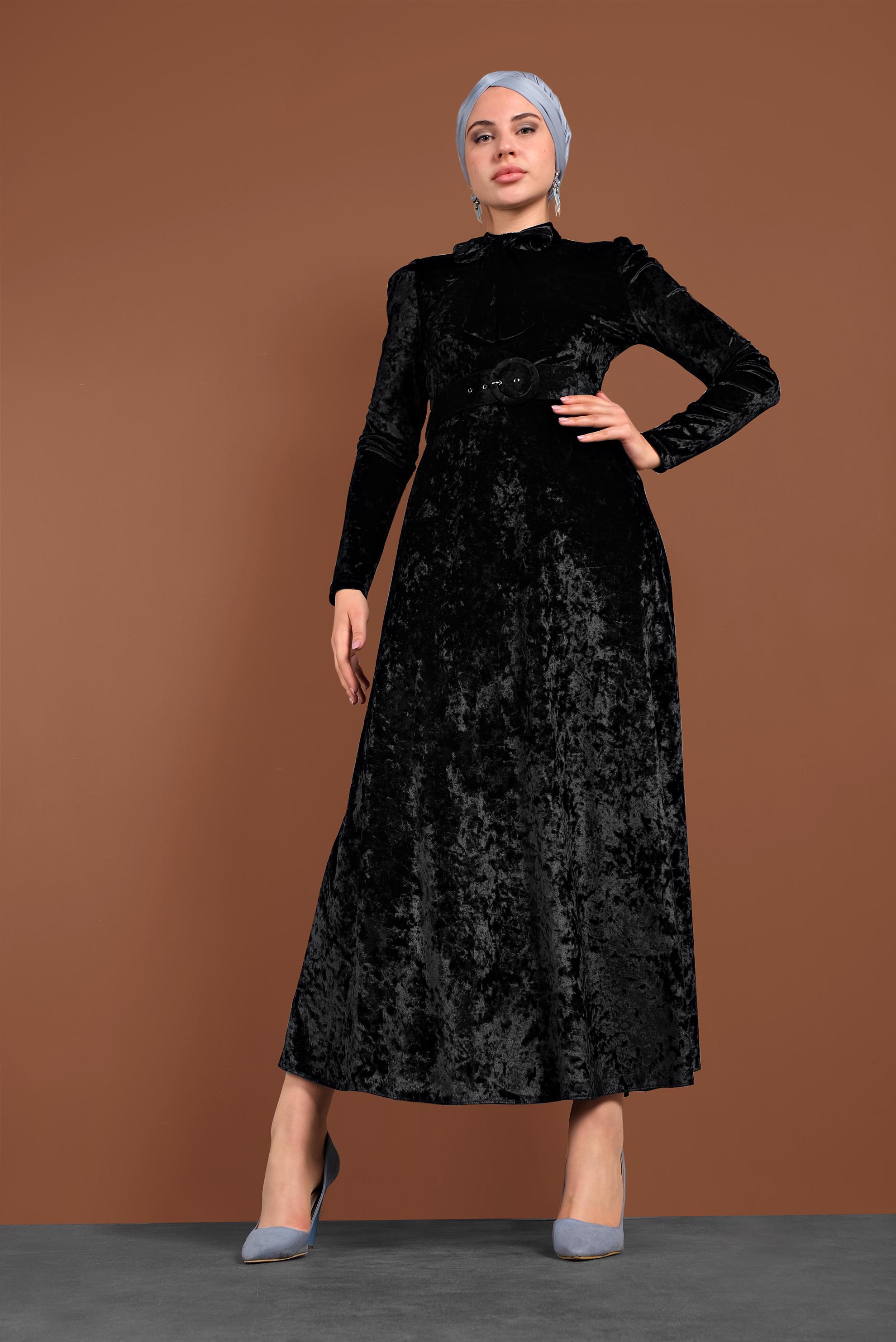 Tesettür giyim SİYAH YAKASI BAĞCIKLI KADİFE ELBİSE 40380