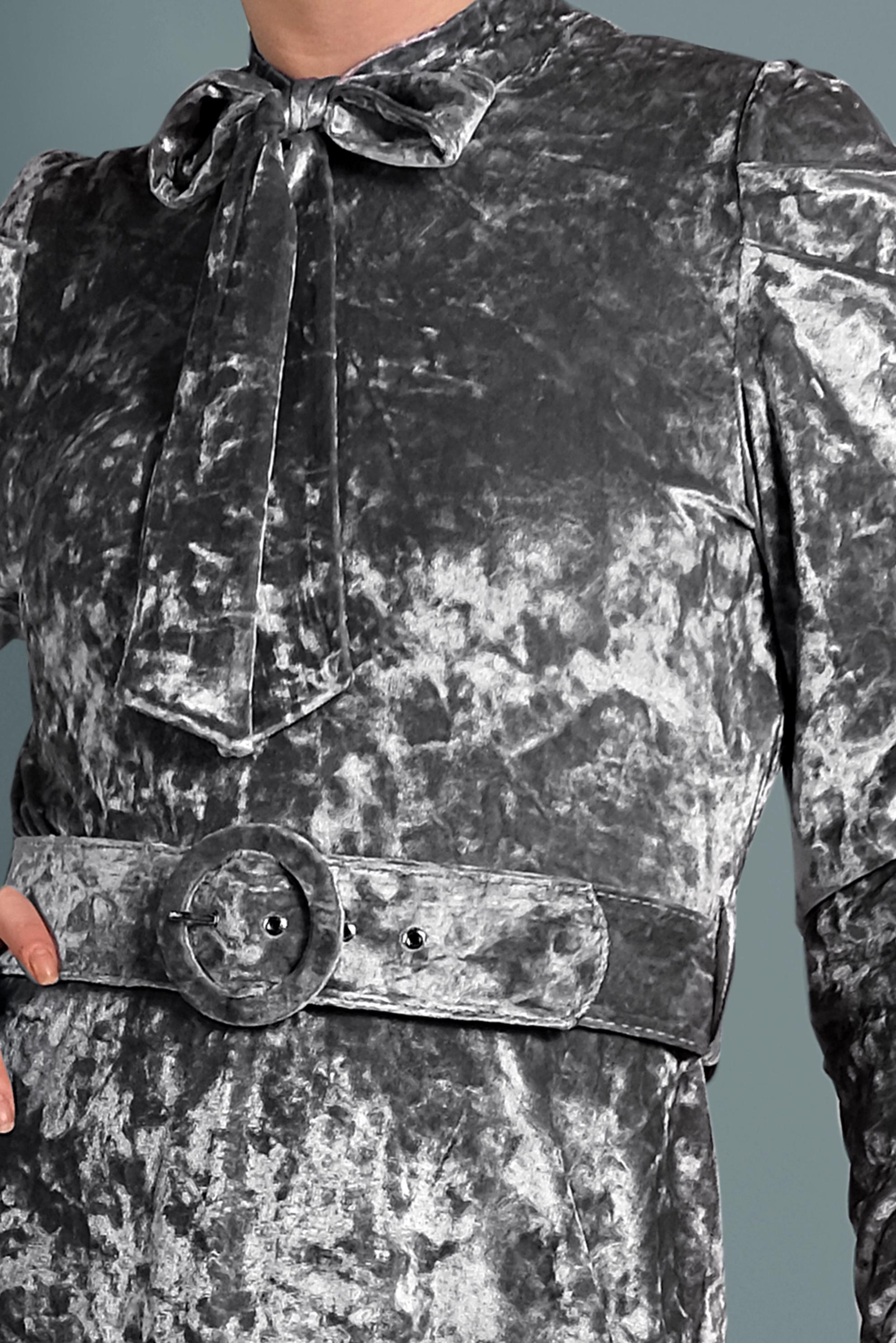 Tesettür giyim GRİ YAKASI BAĞCIKLI KADİFE ELBİSE 40380