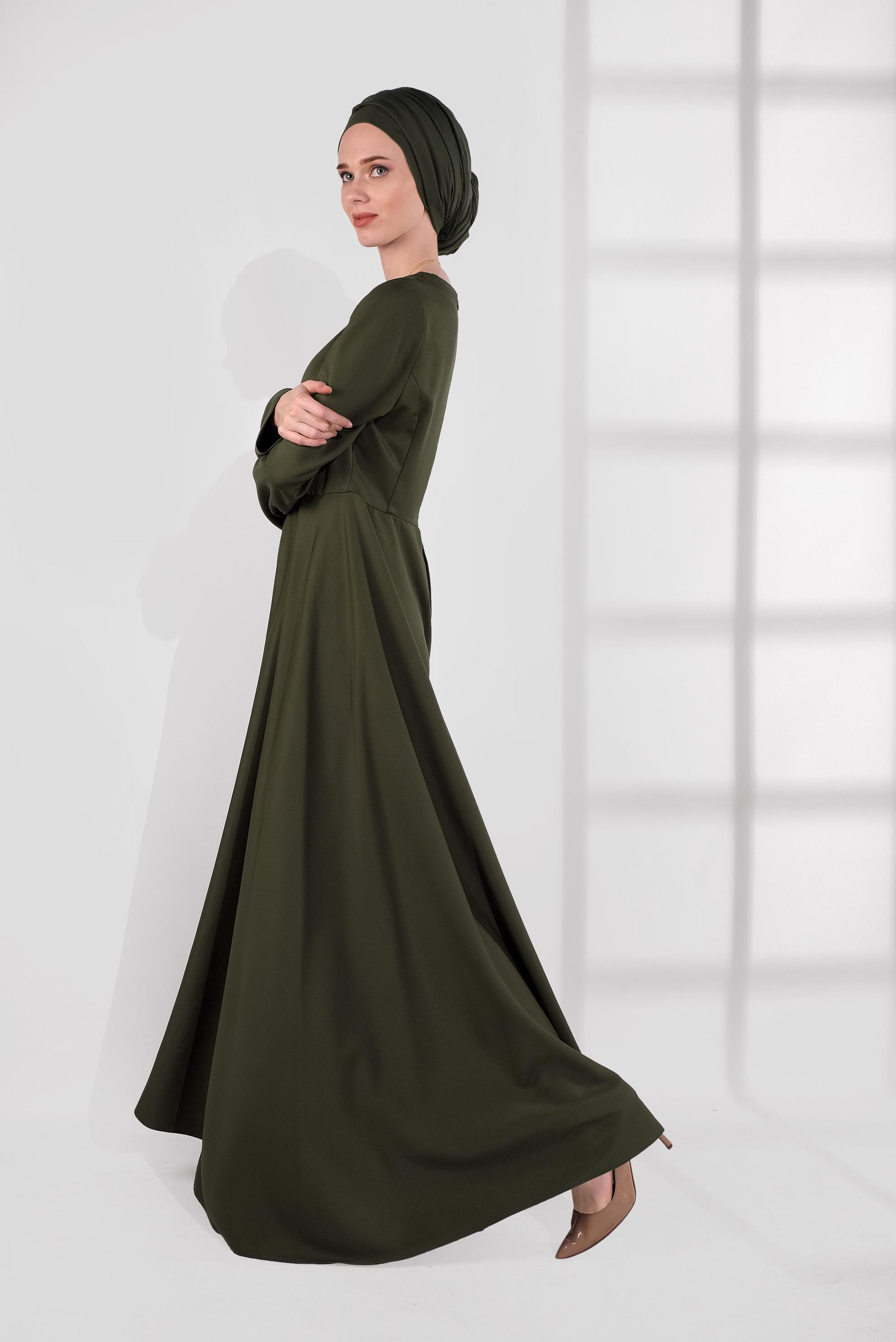 Tesettür giyim HAKİ ETEĞİ VOLANLI ELBİSE 4060