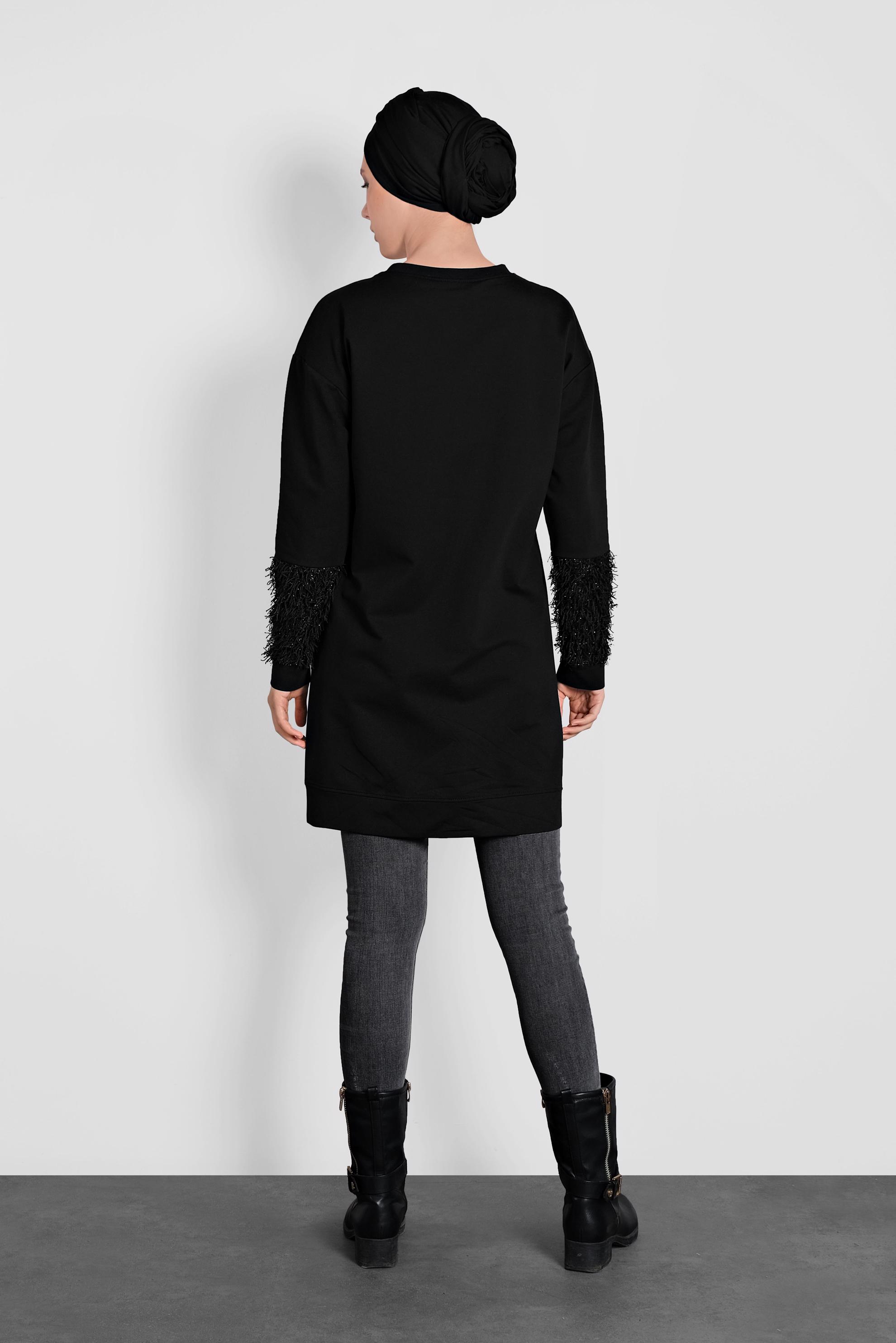 Tesettür giyim SİYAH KOLLARI SAÇAK DETAYLI SALAŞ TUNİK 40104 