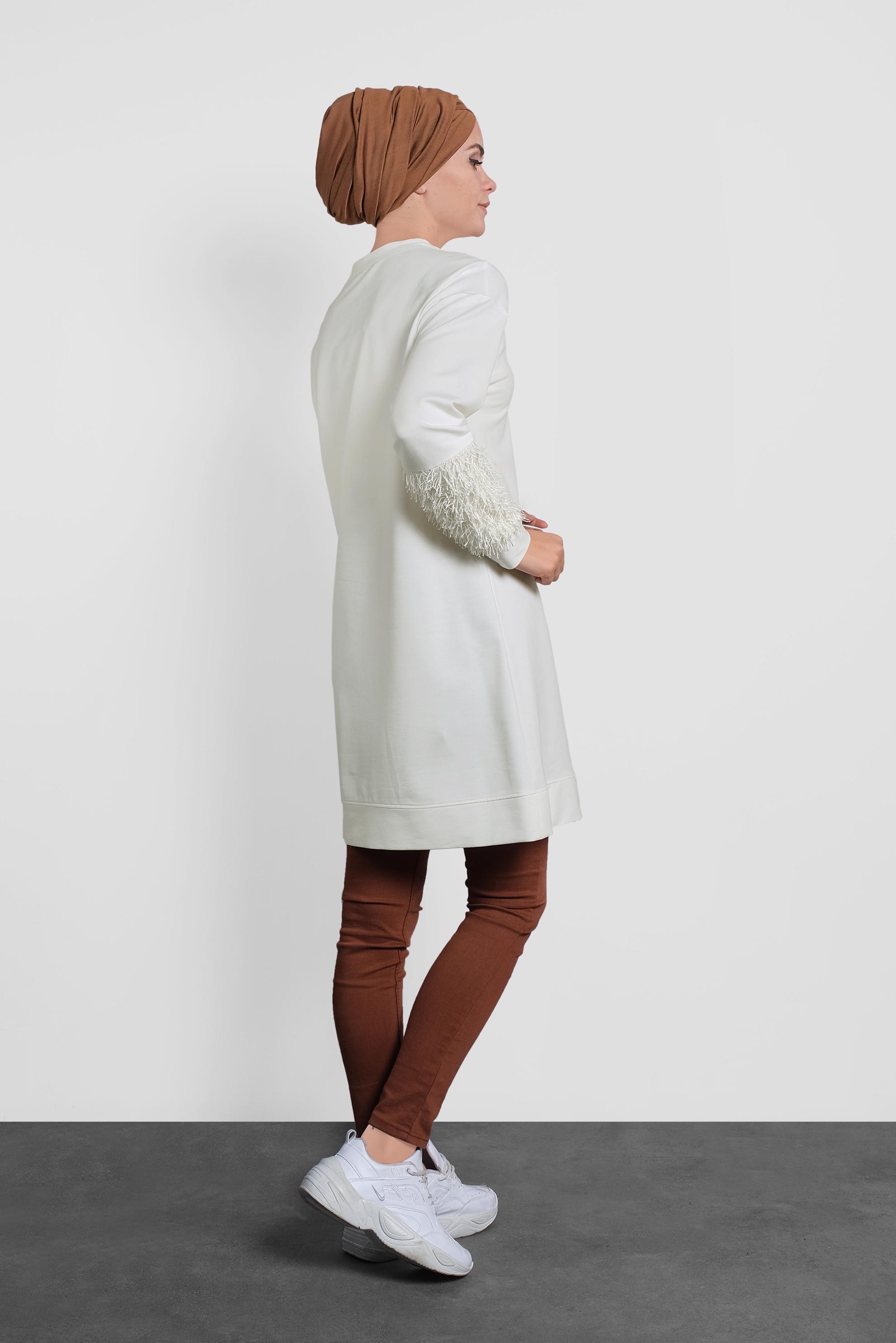 Tesettür giyim BEYAZ KOLLARI SAÇAK DETAYLI SALAŞ TUNİK 40104 