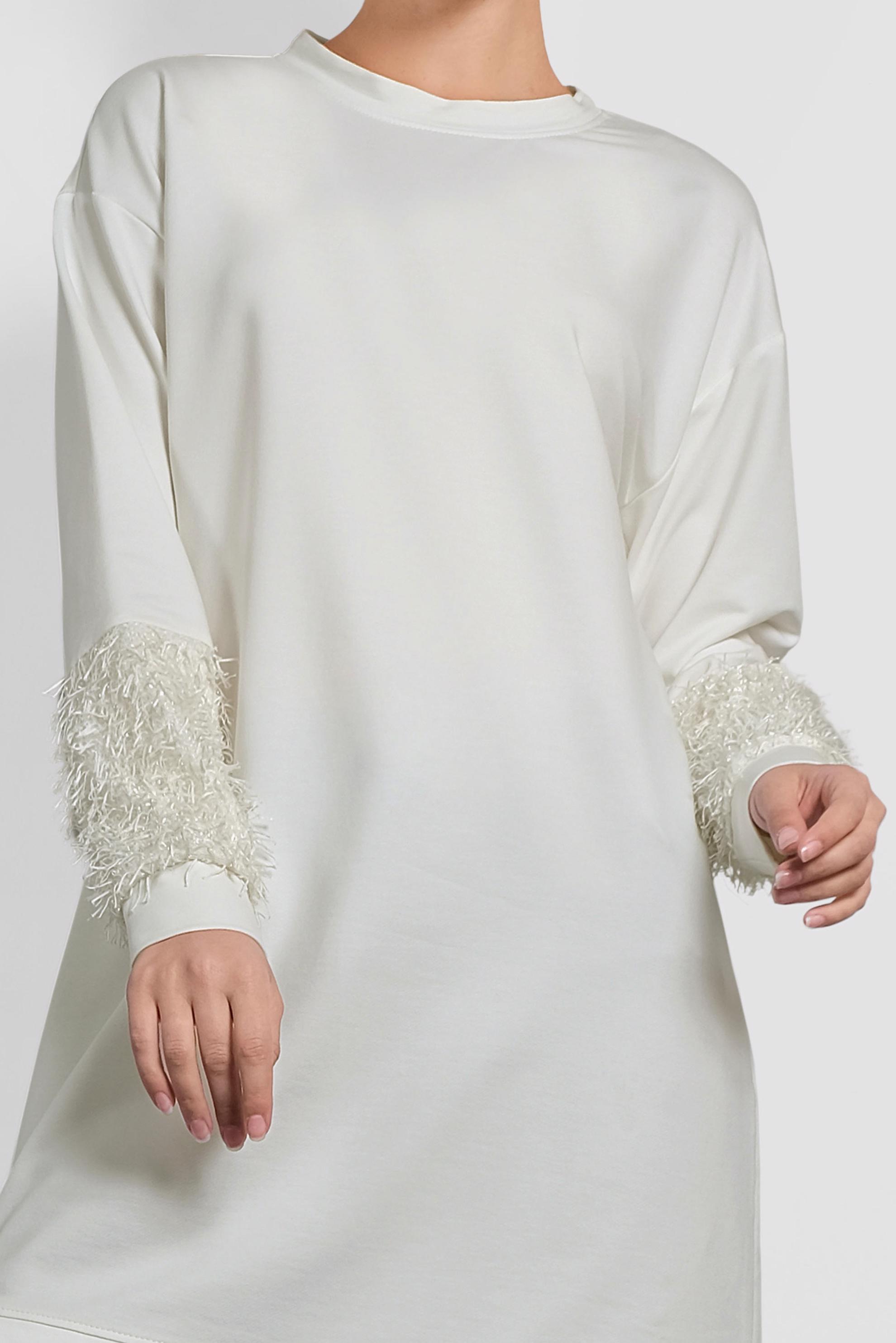 Tesettür giyim BEYAZ KOLLARI SAÇAK DETAYLI SALAŞ TUNİK 40104 