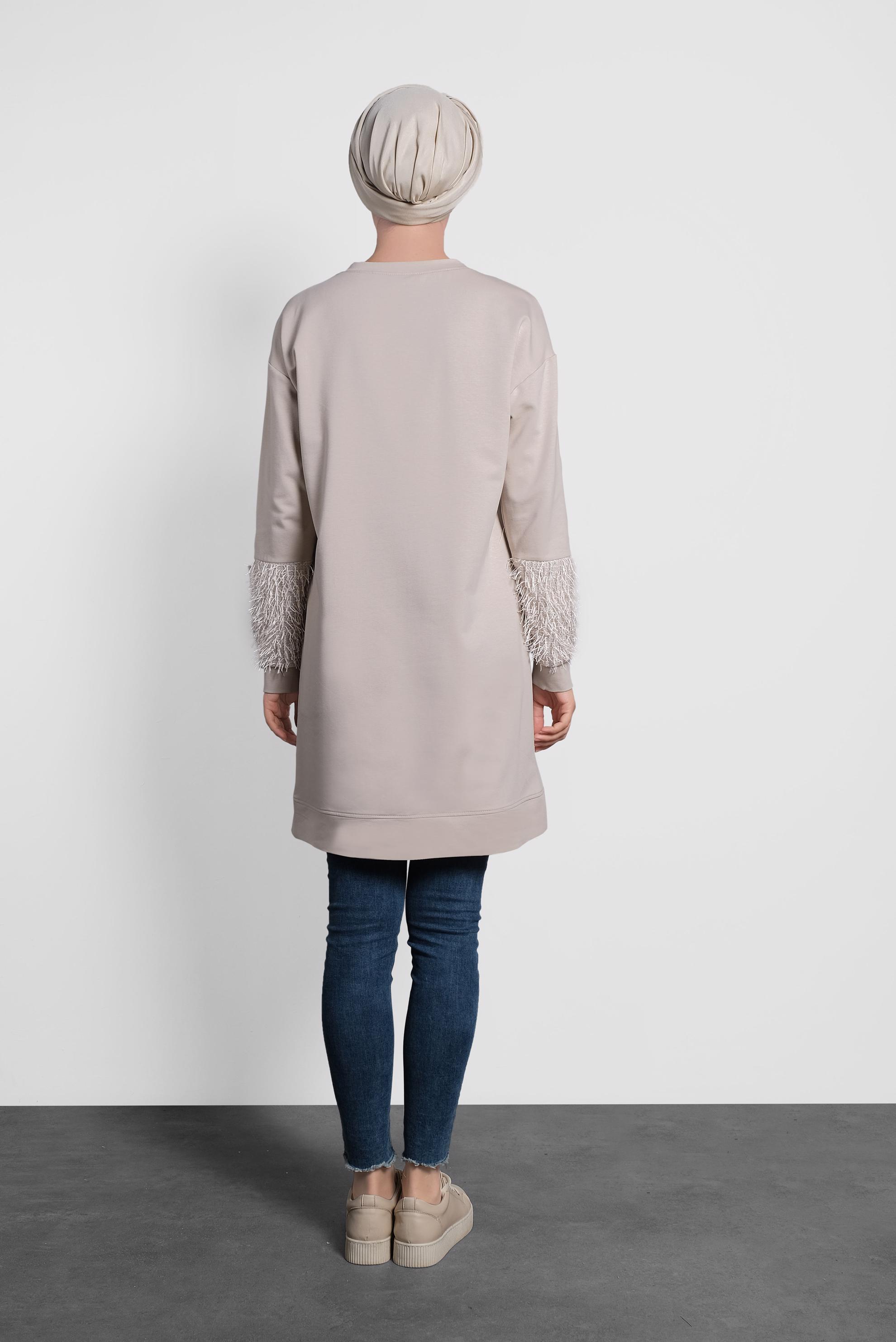 Tesettür giyim BEJ KOLLARI SAÇAK DETAYLI SALAŞ TUNİK 40104 