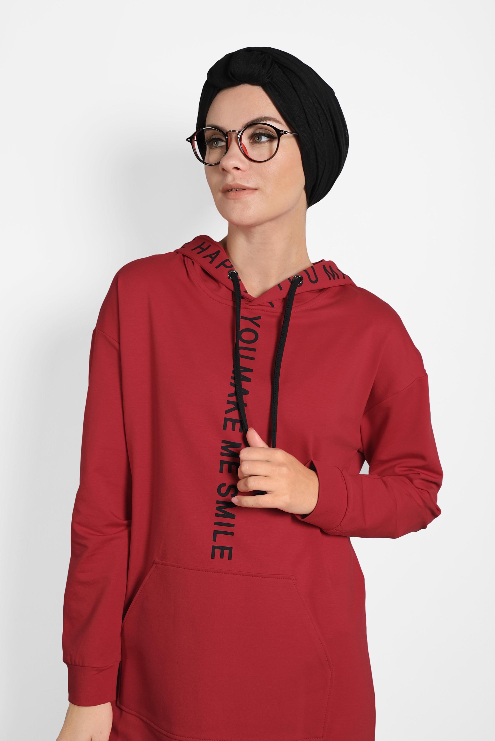 Tesettür giyim KIRMIZI KAPÜŞONLU EŞOFMAN TUNİK 40106