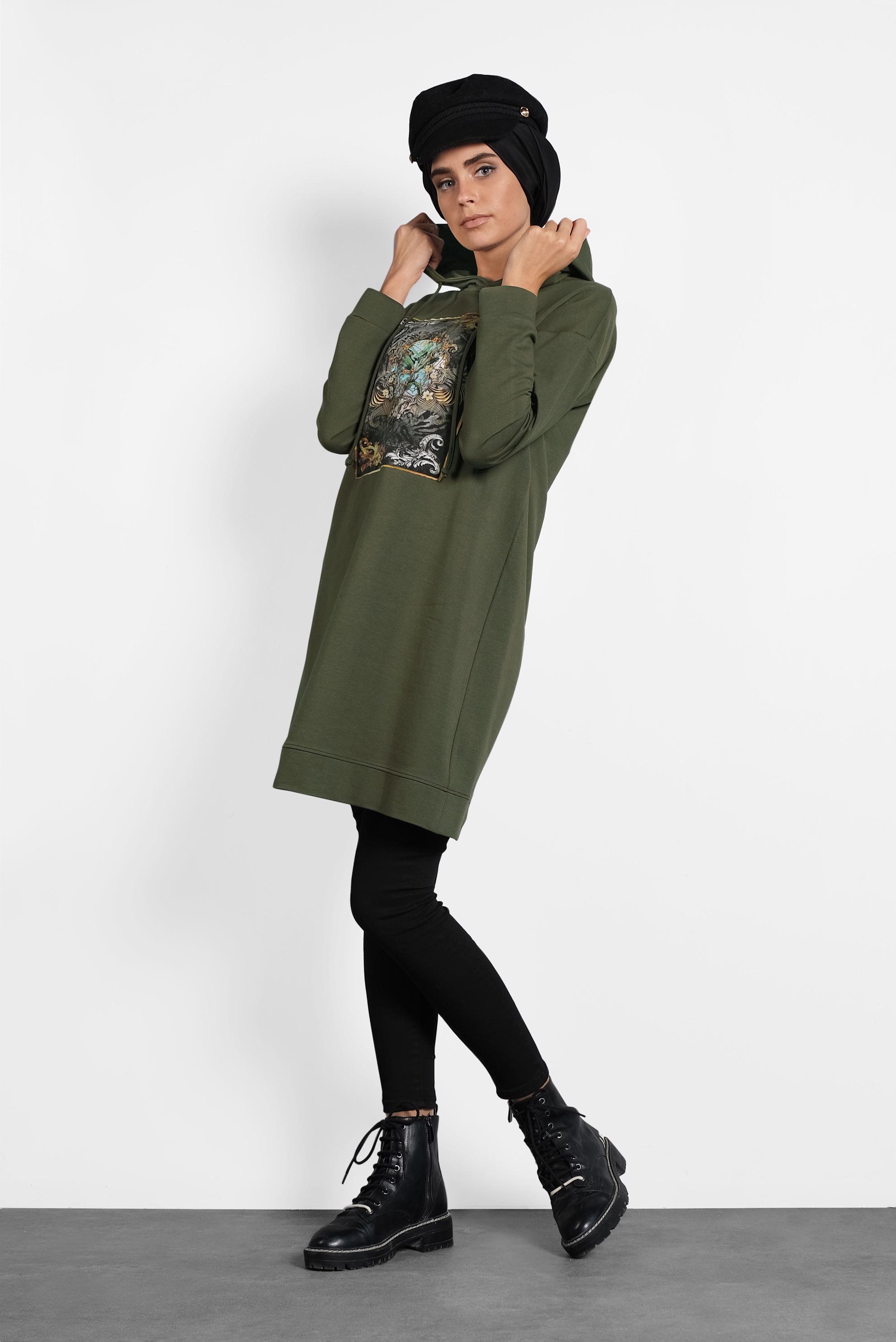 Tesettür giyim HAKİ DESENLİ PAMUKLU EŞOFMAN TUNİK 40160