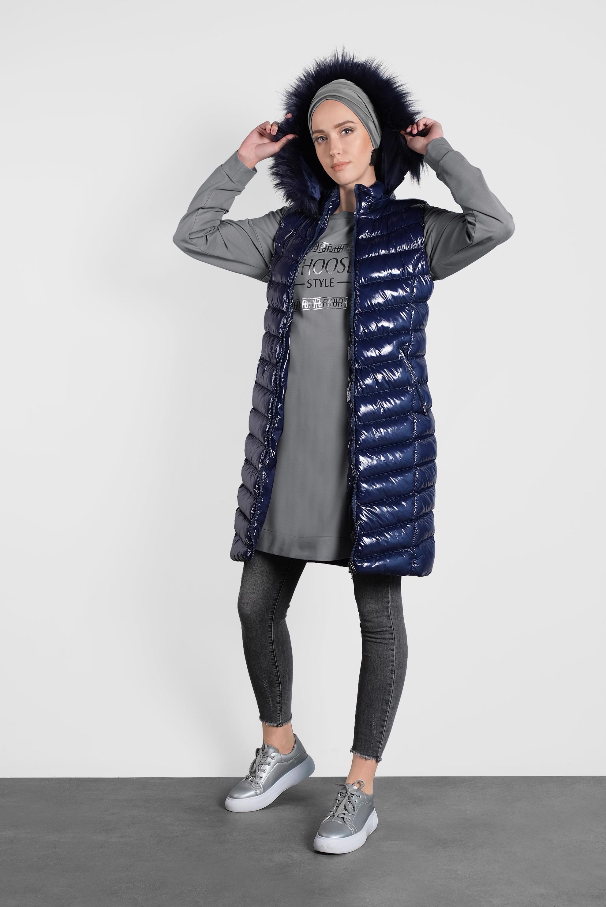 Tesettür giyim GRİ YALDIZLI YAZI BASKILI EŞOFMAN TUNİK 40223