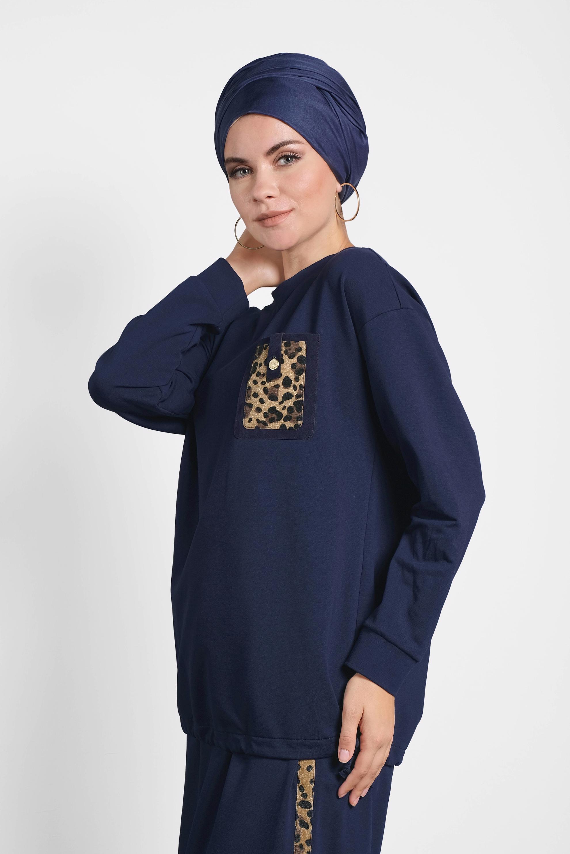 Hijab clothing NAVY BLUE ANIMAL PRINTED SKIRT SUIT 40228