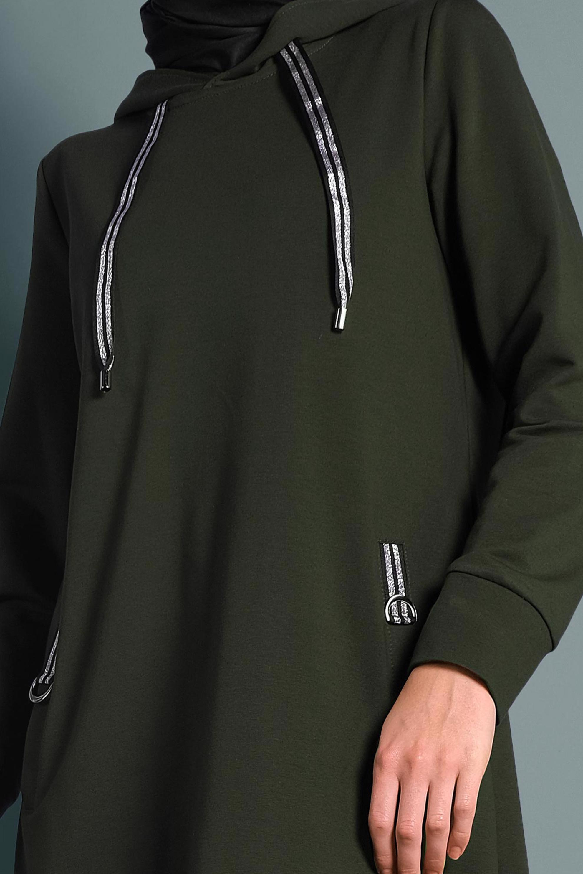 Tesettür giyim HAKİ SİMLİ BAĞCIKLI KAPÜŞONLU TUNİK 40275